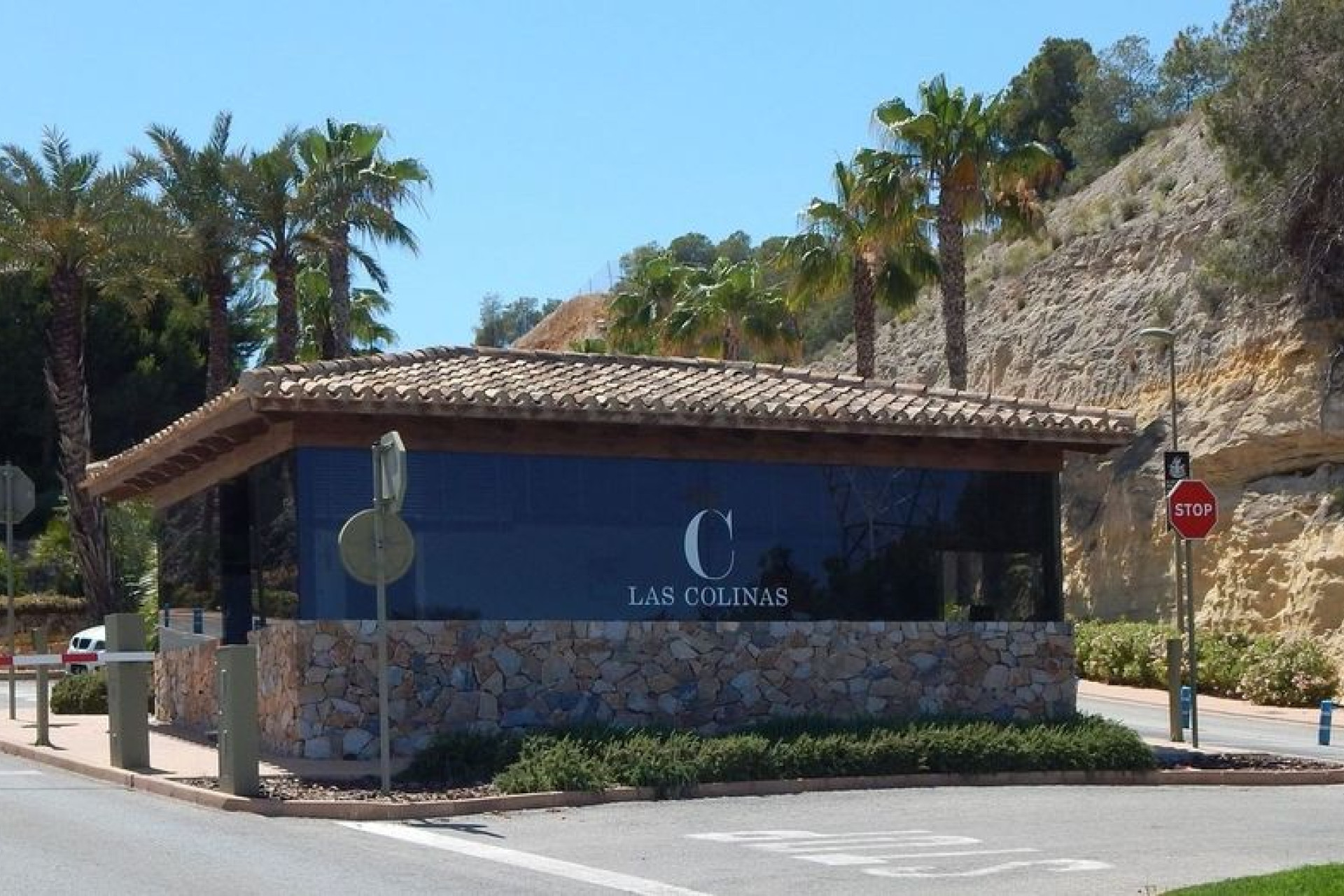 Resale - 4. House - Detached Villa - Las Colinas Golf and Country Club - Las Colinas Golf