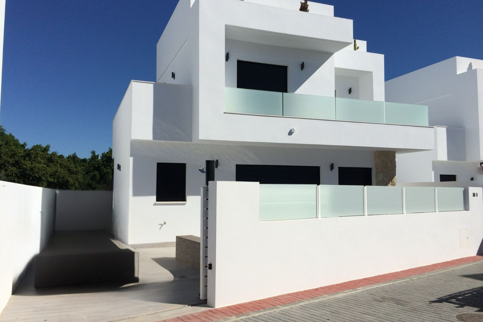 Resale - 4. House - Detached Villa - Los Montesinos - La Herada