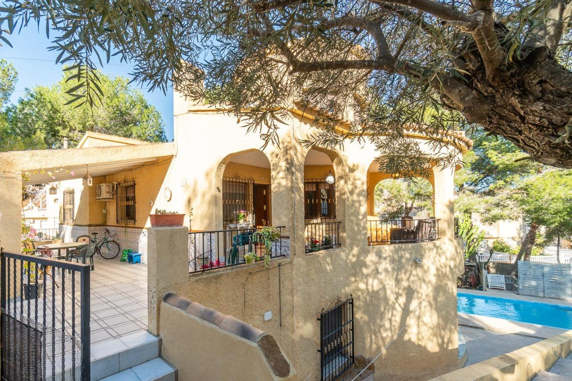 Resale - 4. House - Detached Villa - Orihuela Costa