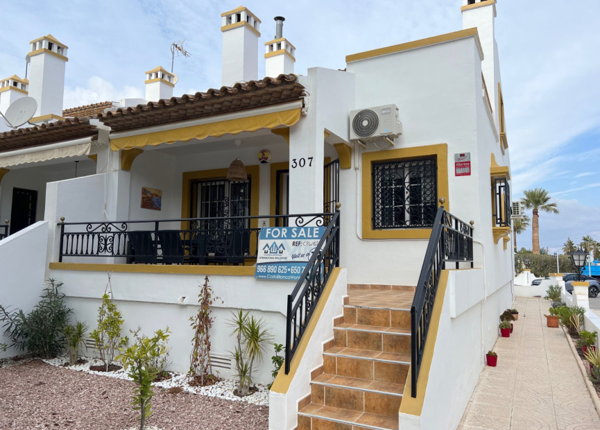 Resale - 4. House - Detached Villa - Orihuela Costa