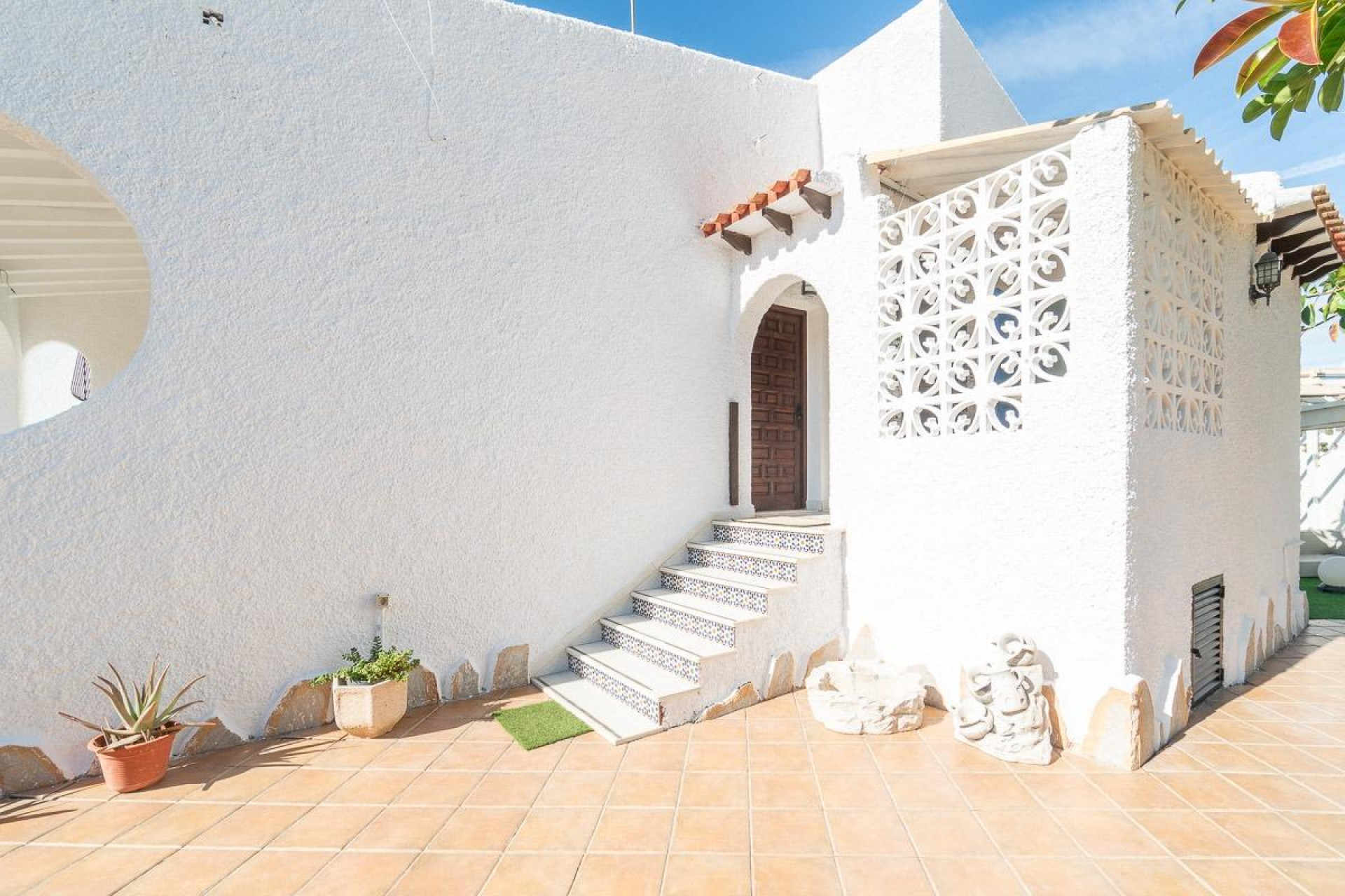 Resale - 4. House - Detached Villa - Orihuela Costa