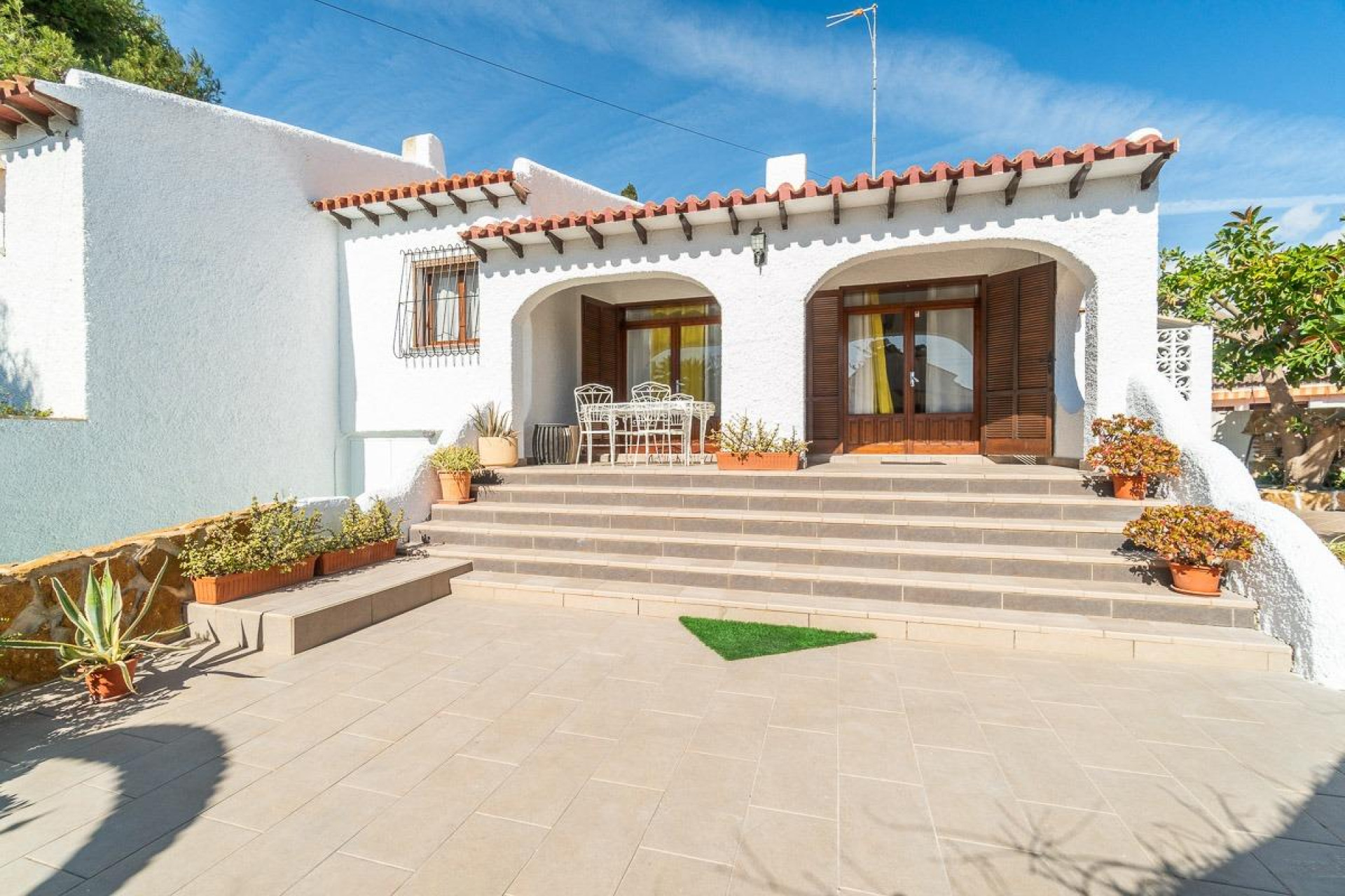 Resale - 4. House - Detached Villa - Orihuela Costa