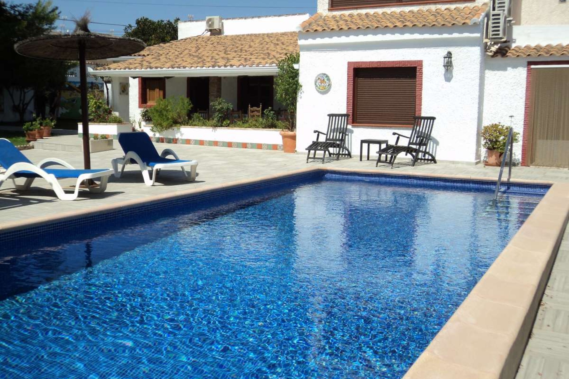 Resale - 4. House - Detached Villa - Orihuela Costa