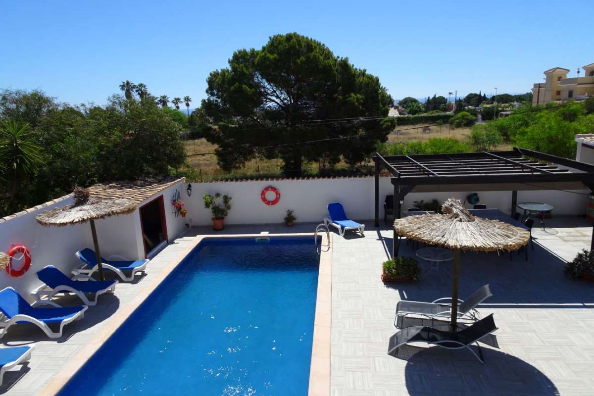 Resale - 4. House - Detached Villa - Orihuela Costa