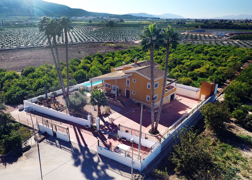 Resale - 4. House - Detached Villa - Orihuela