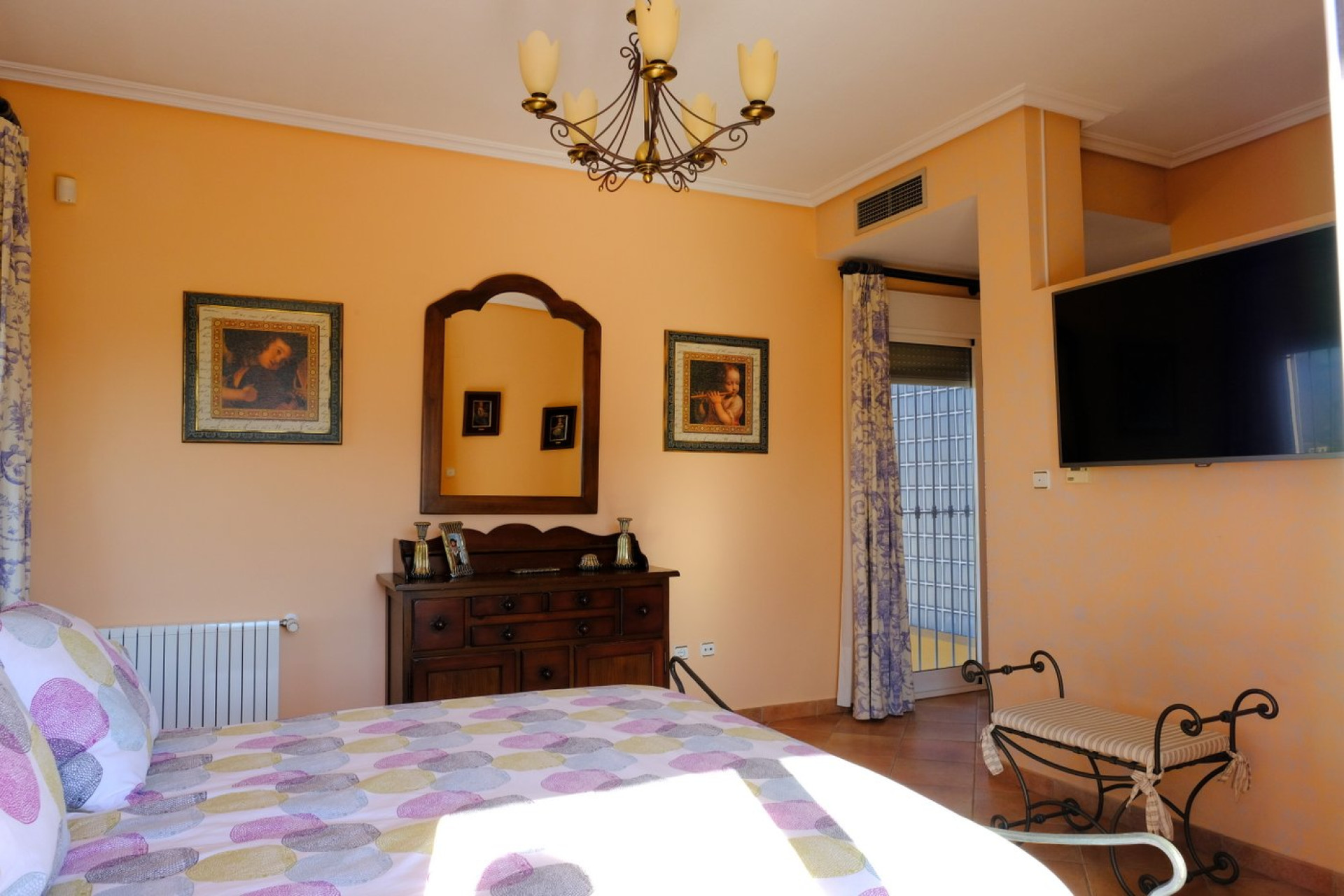 Resale - 4. House - Detached Villa - Orihuela