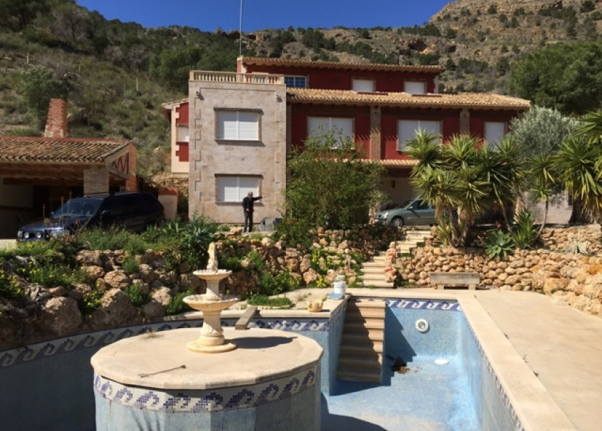 Resale - 4. House - Detached Villa - Pinar de Bonanza - Orihuela