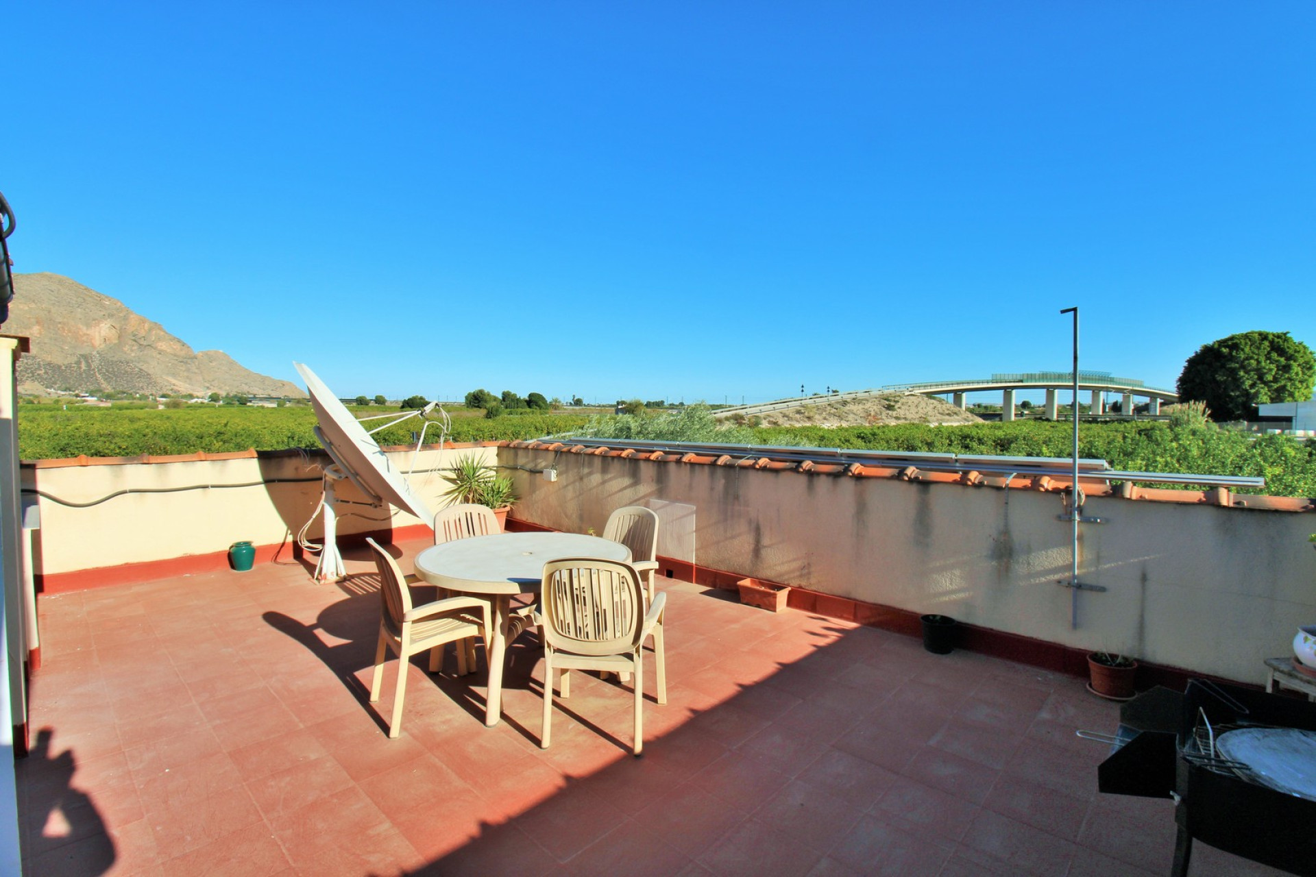 Resale - 4. House - Detached Villa - Redován - Orihuela