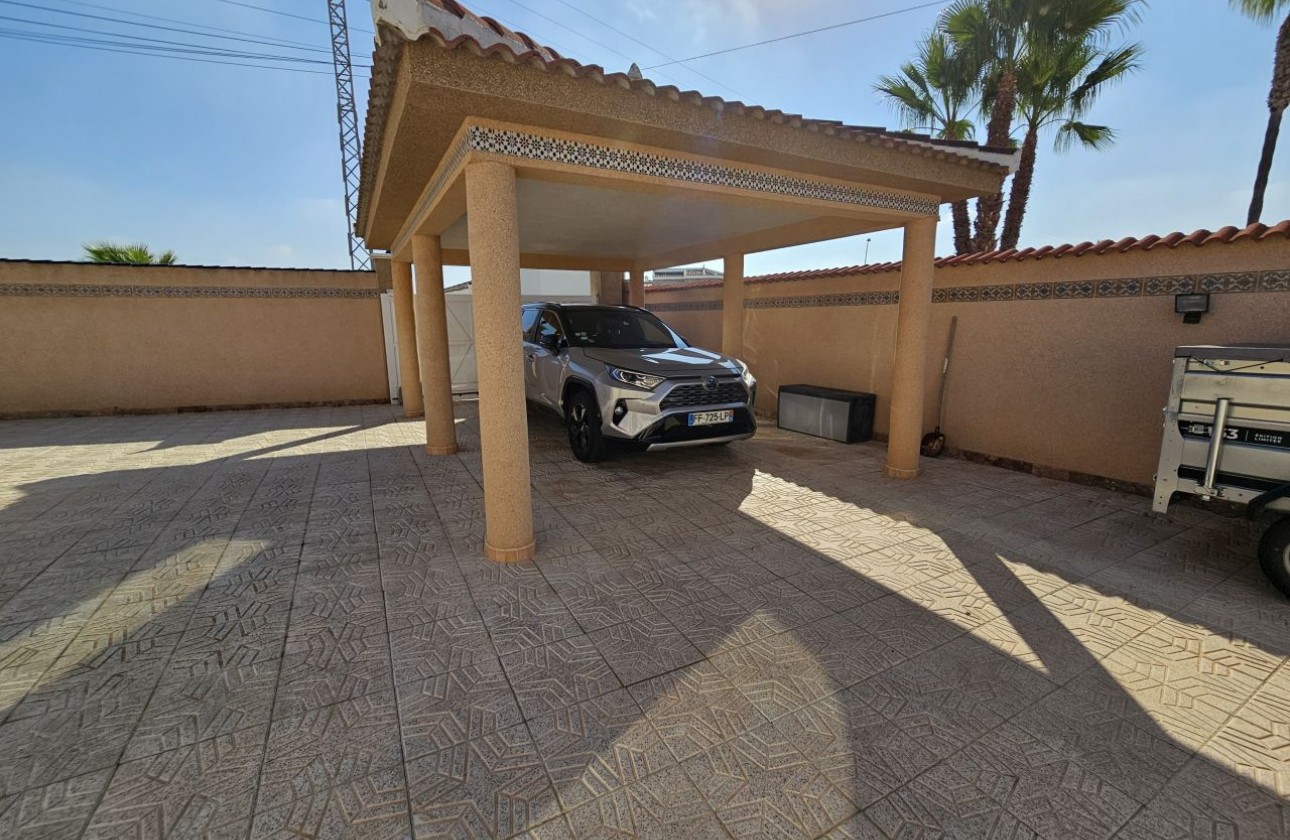 Resale - 4. House - Detached Villa - Rojales