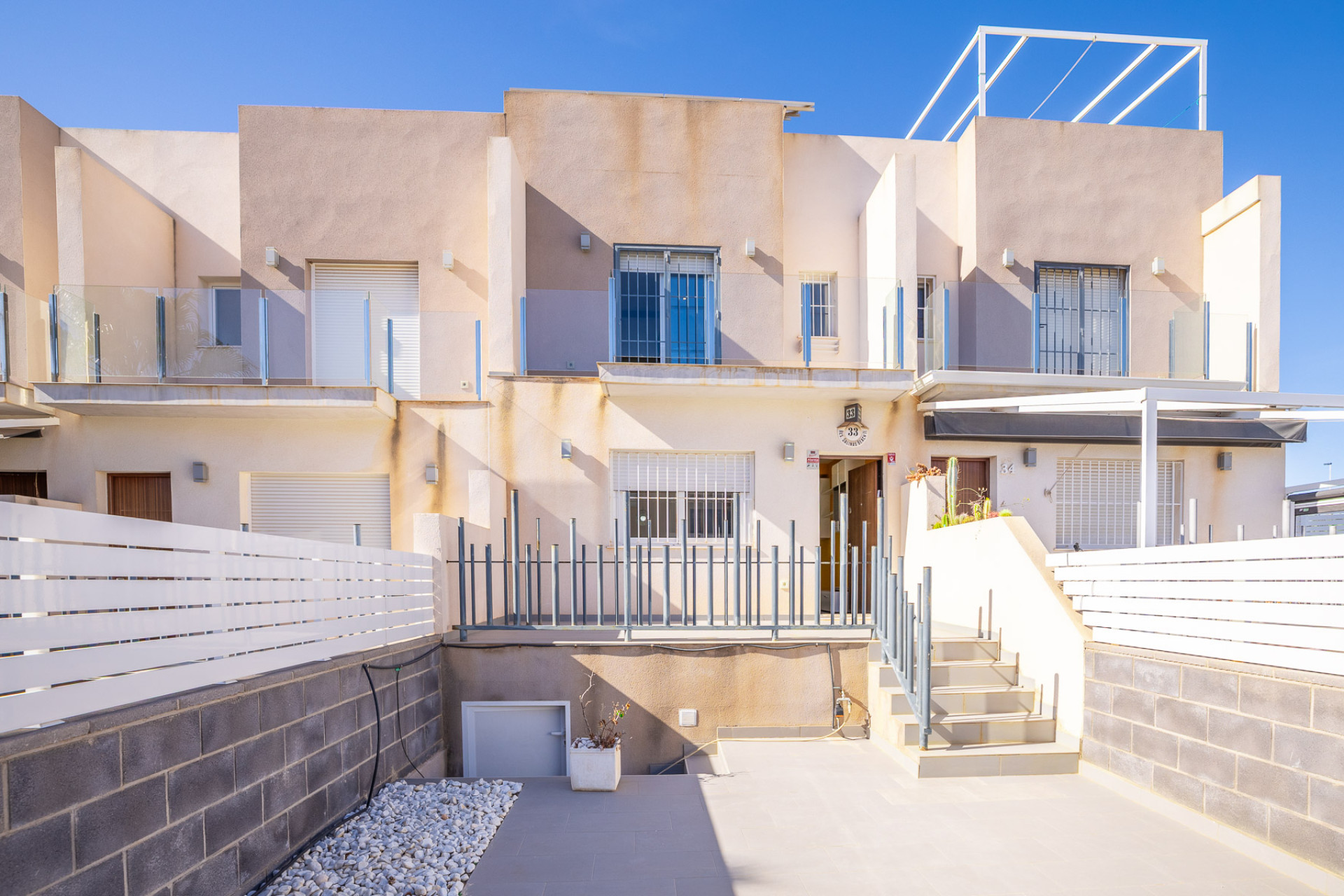 Resale - 4. House - Detached Villa - Torrevieja - Orihuela Costa