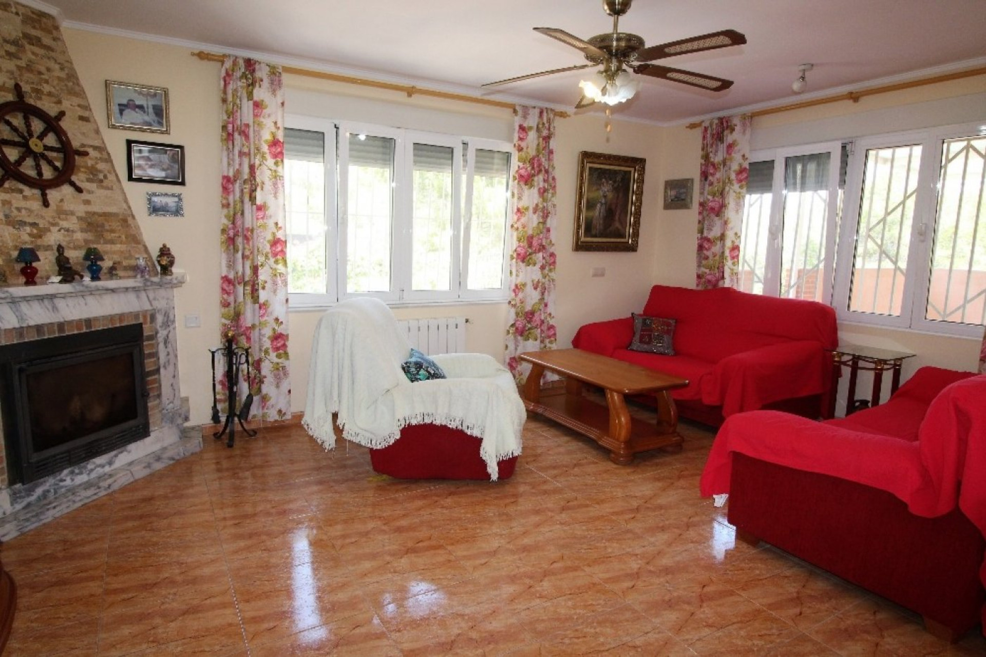 Resale - 4. House - Detached Villa - Torrevieja - Orihuela Costa