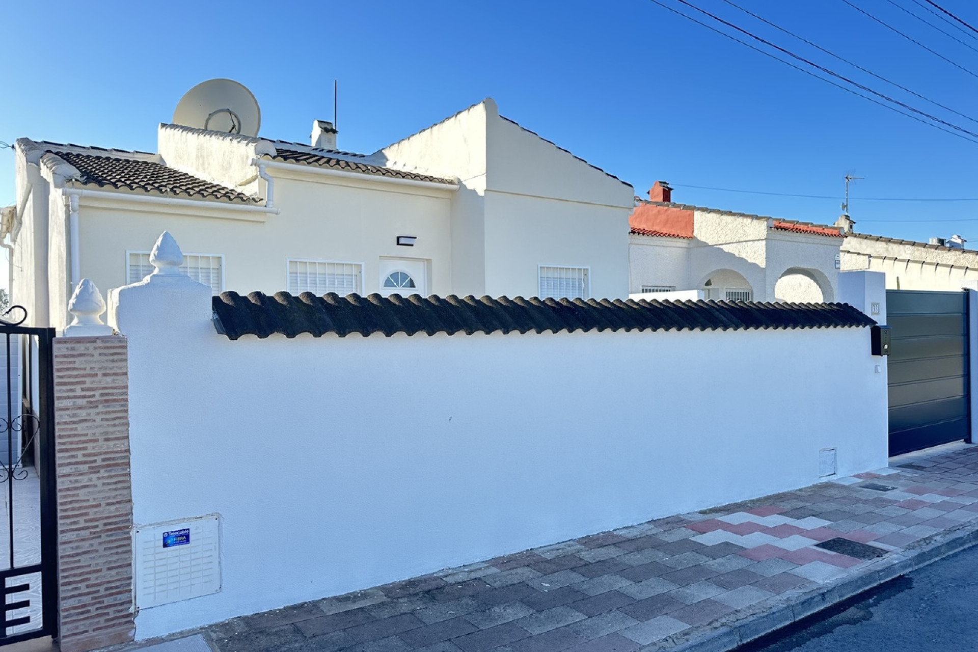 Resale - 4. House - Detached Villa - Torrevieja