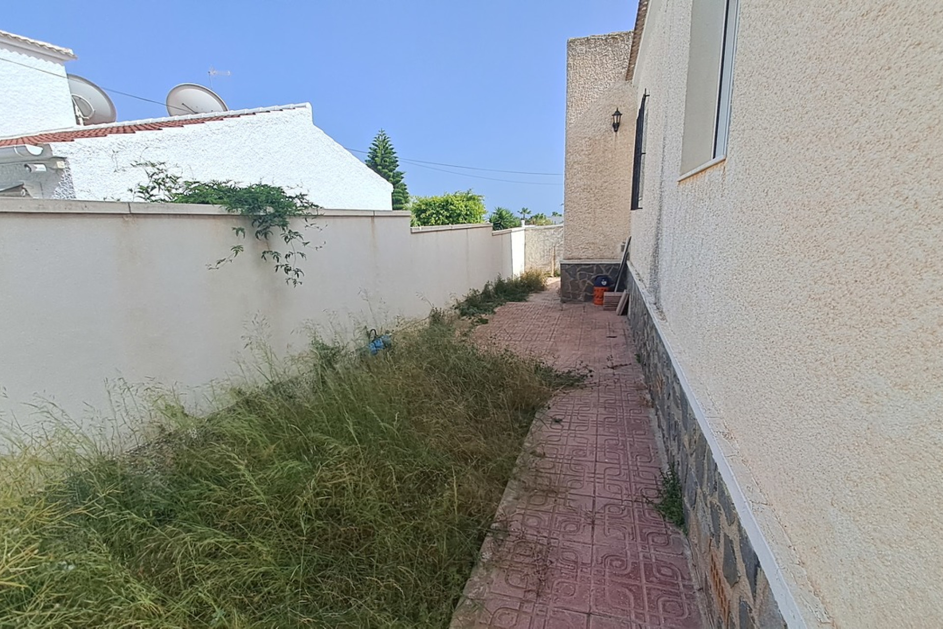 Resale - 4. House - Detached Villa - Villamartin - Orihuela Costa