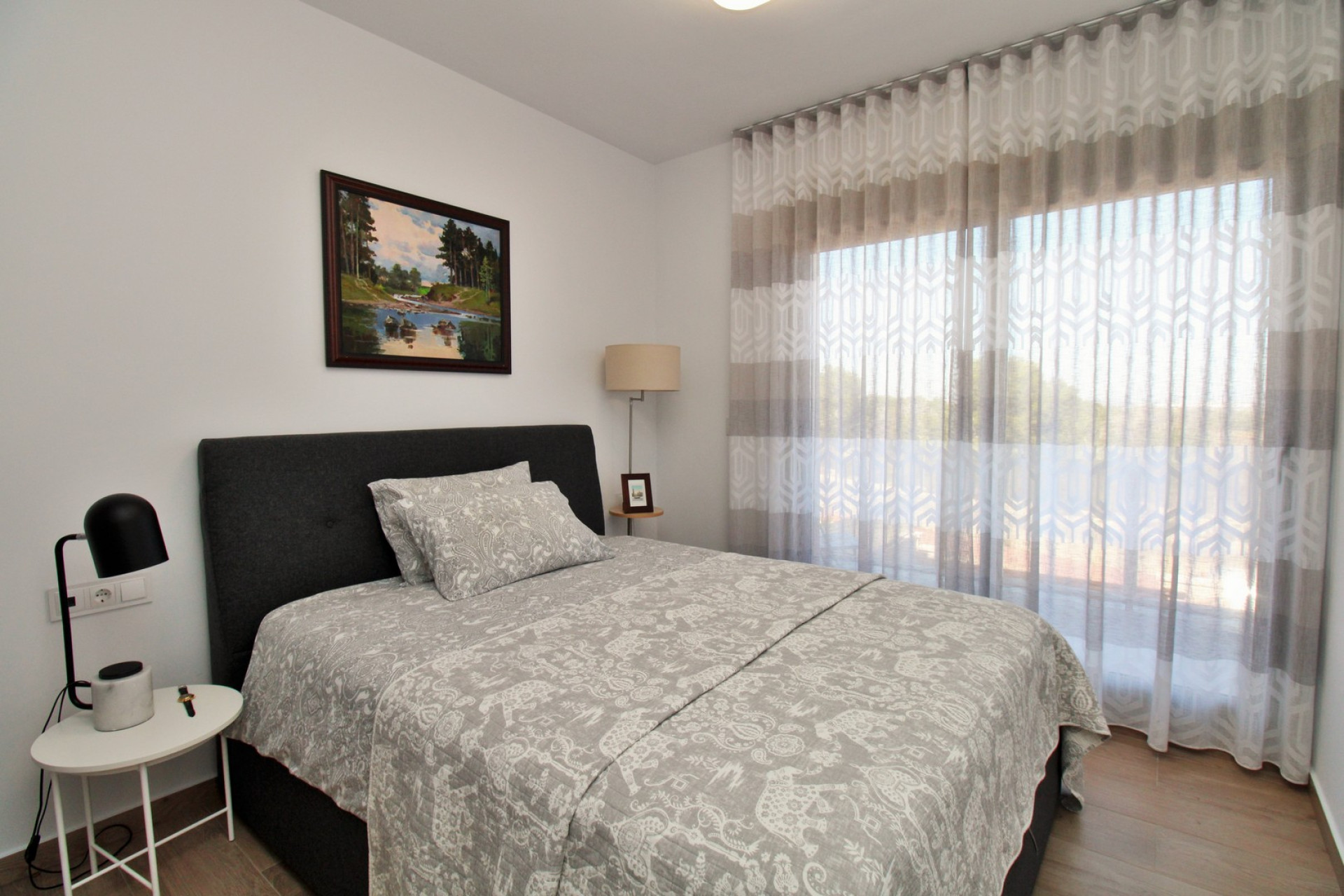 Resale - 4. House - Detached Villa - Villamartin - Orihuela Costa