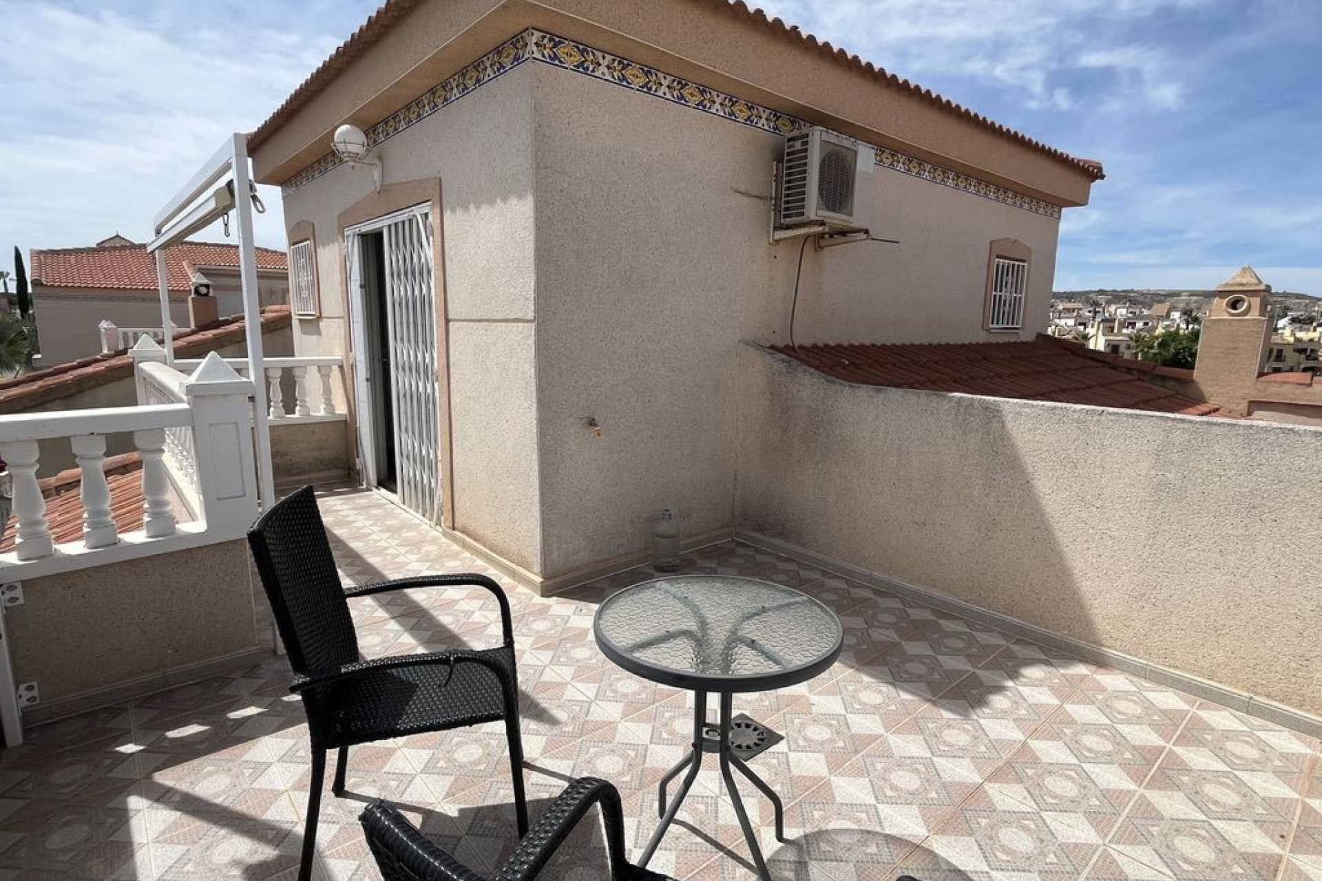 Resale - 4. Semi-detached villa - Algorfa - Costa Blanca South