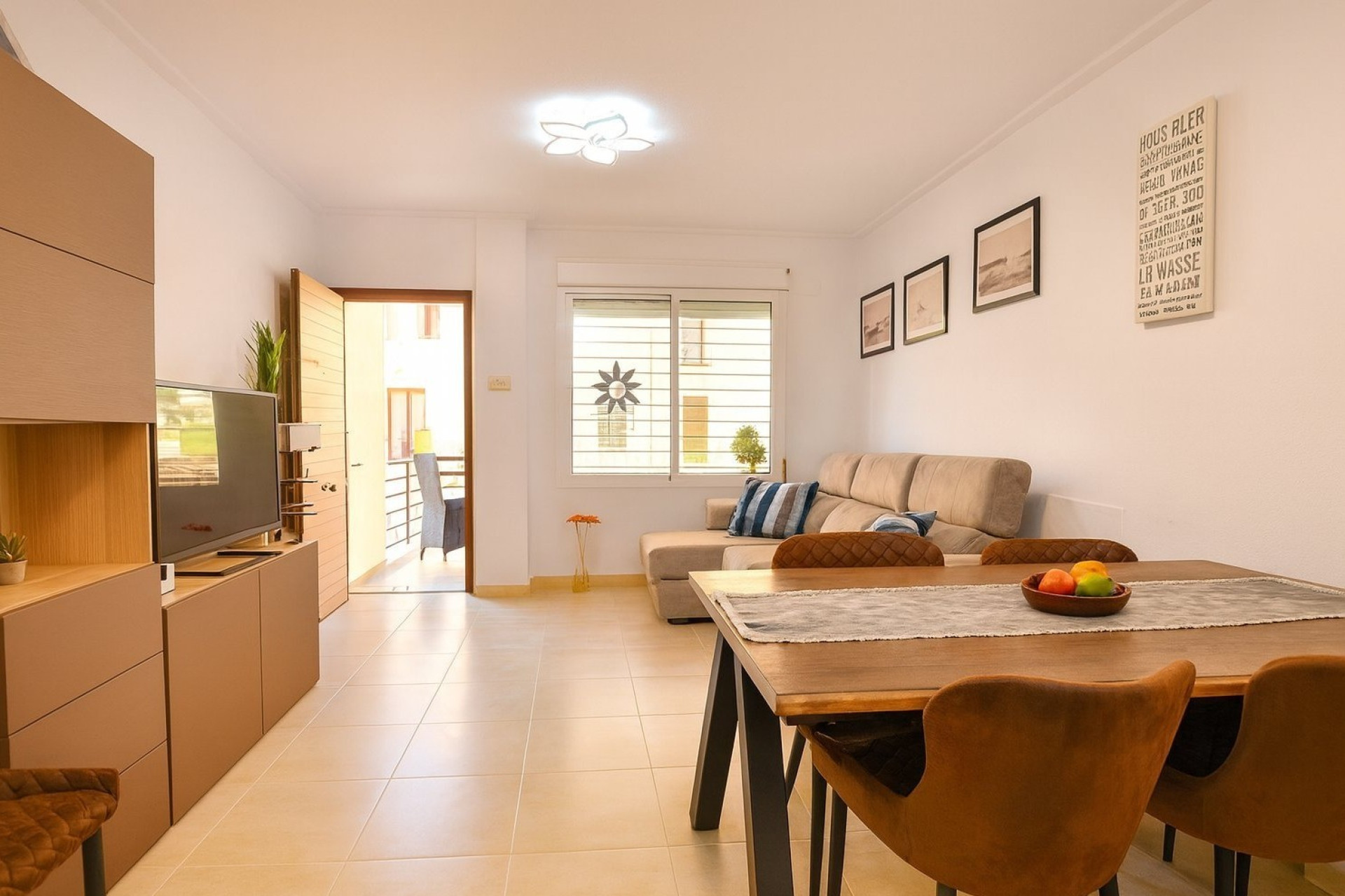 Resale - 4. Semi-detached villa - Algorfa - Costa Blanca South