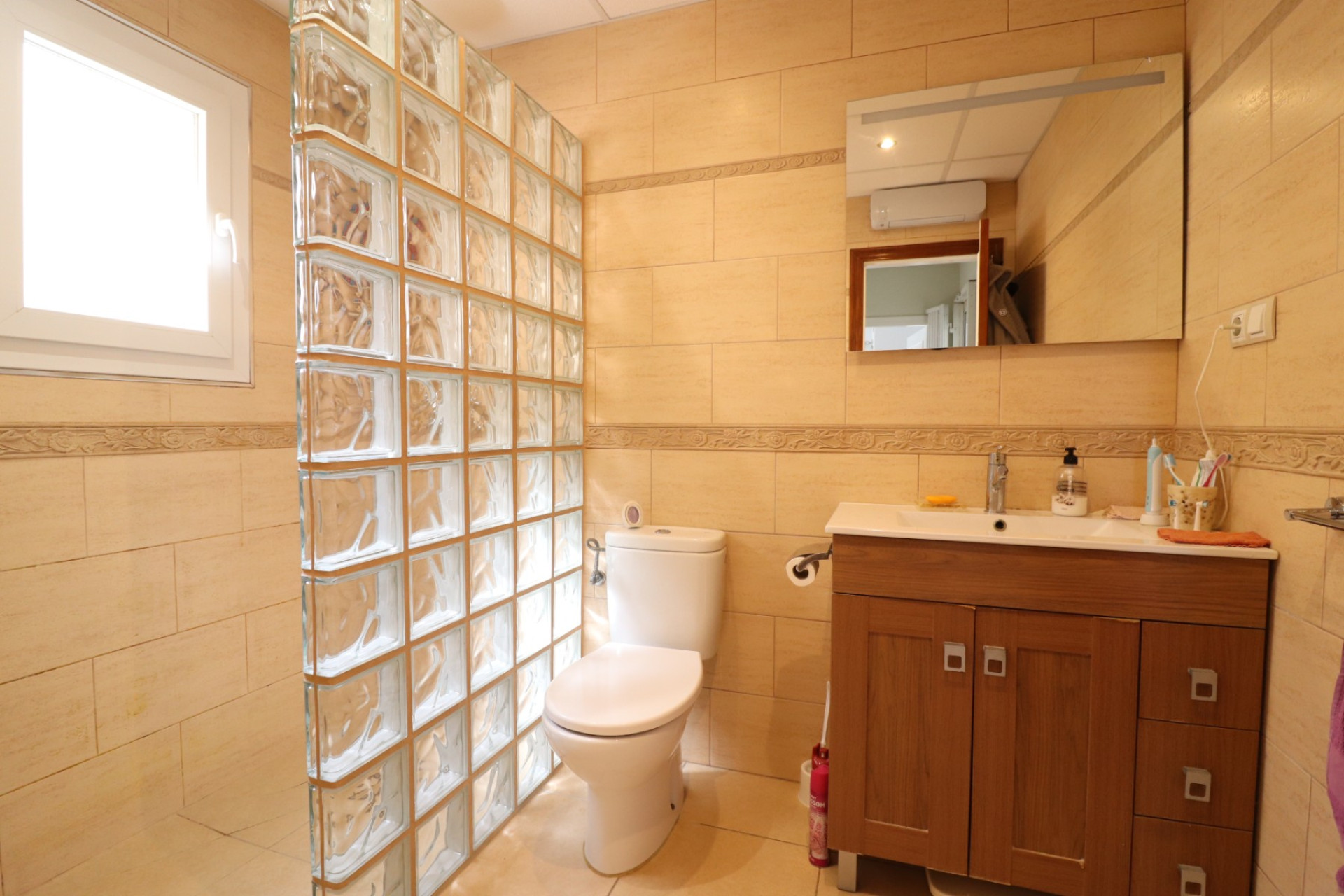 Resale - 4. Semi-detached villa - Algorfa - Costa Blanca South