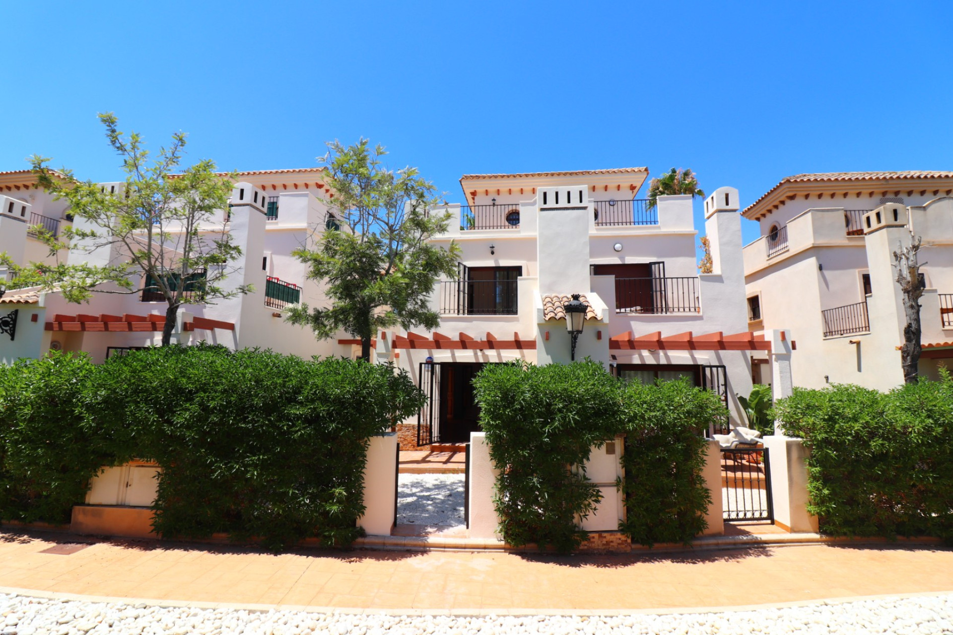 Resale - 4. Semi-detached villa - Algorfa - Costa Blanca South
