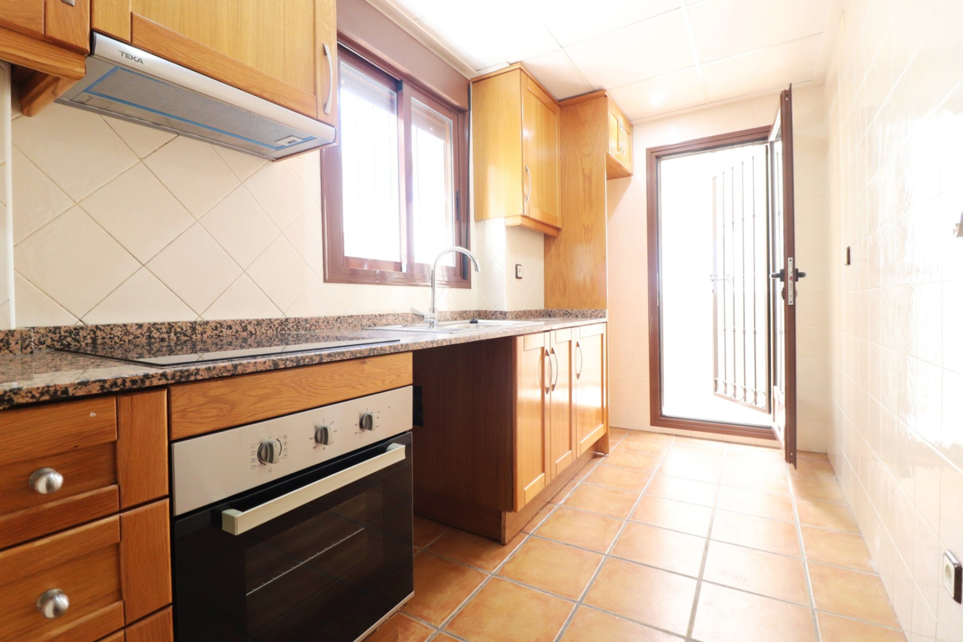 Resale - 4. Semi-detached villa - Algorfa - Costa Blanca South