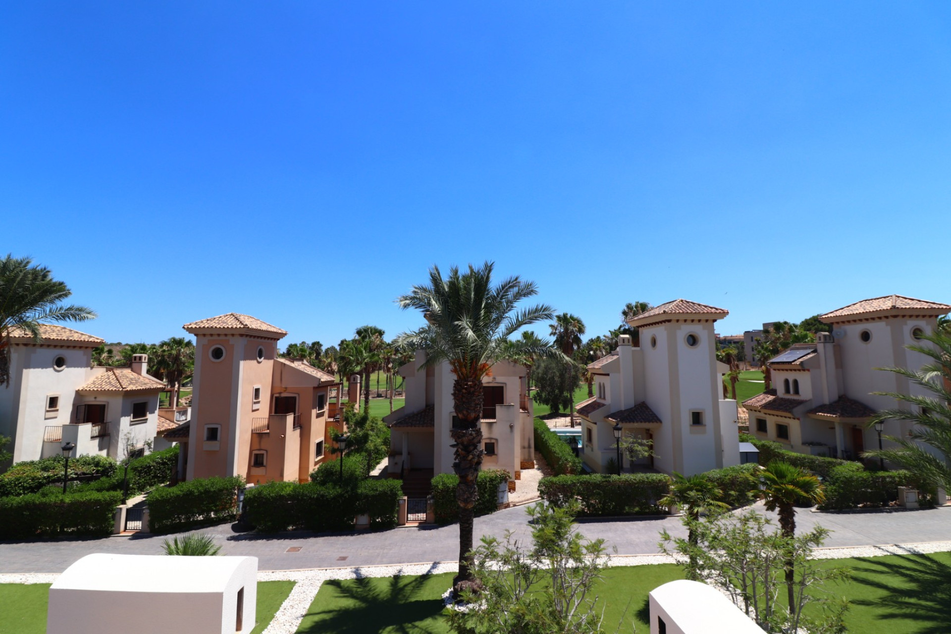 Resale - 4. Semi-detached villa - Algorfa - Costa Blanca South