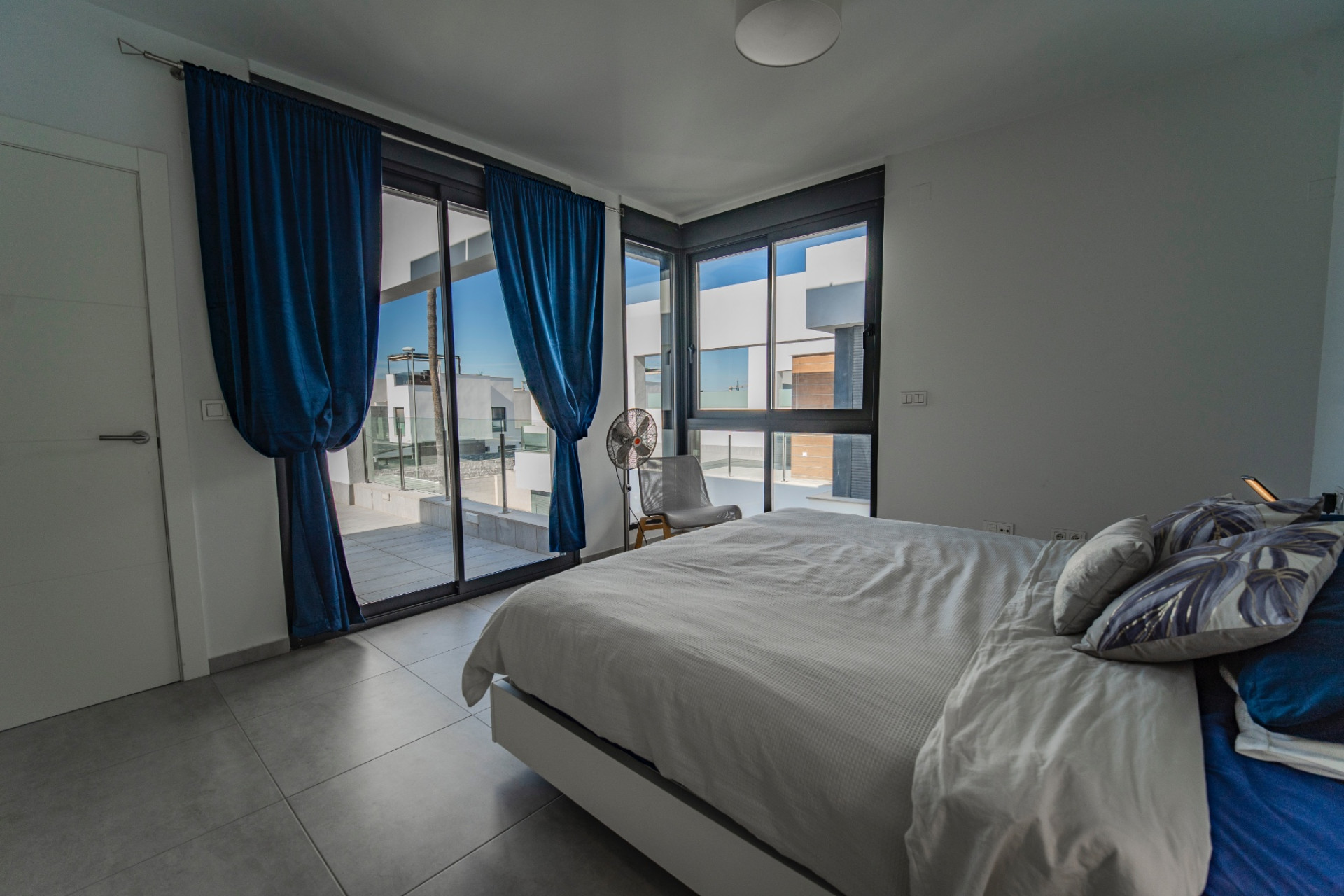 Resale - 4. Semi-detached villa - Benijofar - Costa Blanca South