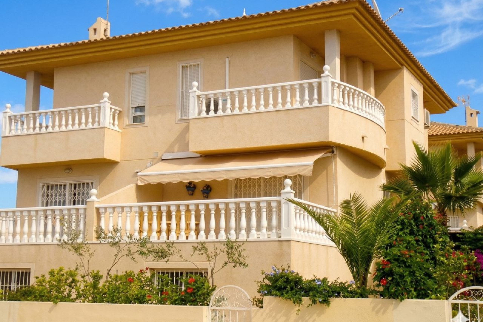 Resale - 4. Semi-detached villa - Benijófar - Costa Blanca South