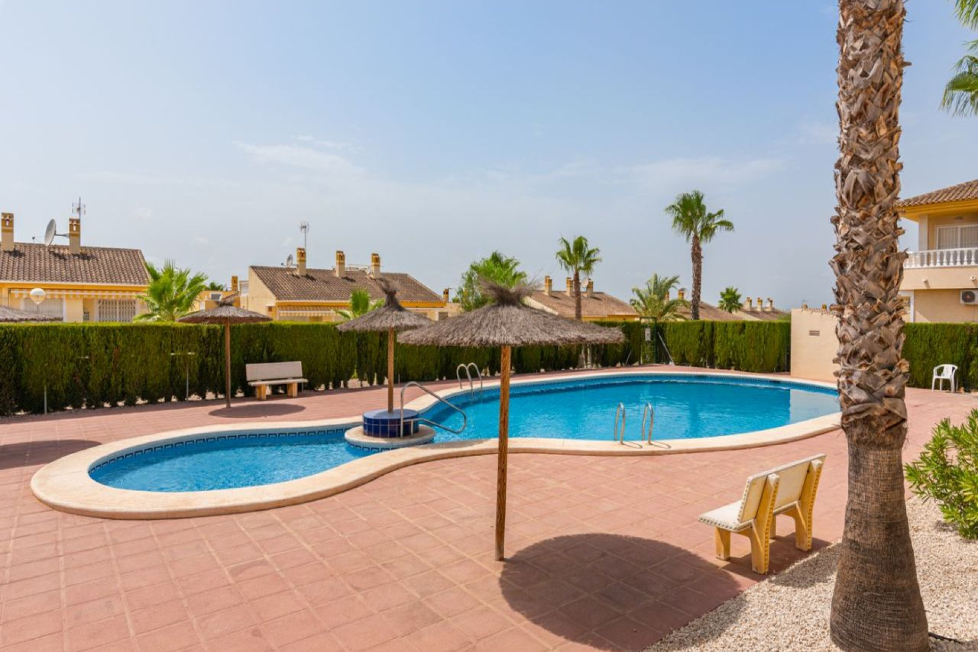 Resale - 4. Semi-detached villa - Benijófar - Costa Blanca South