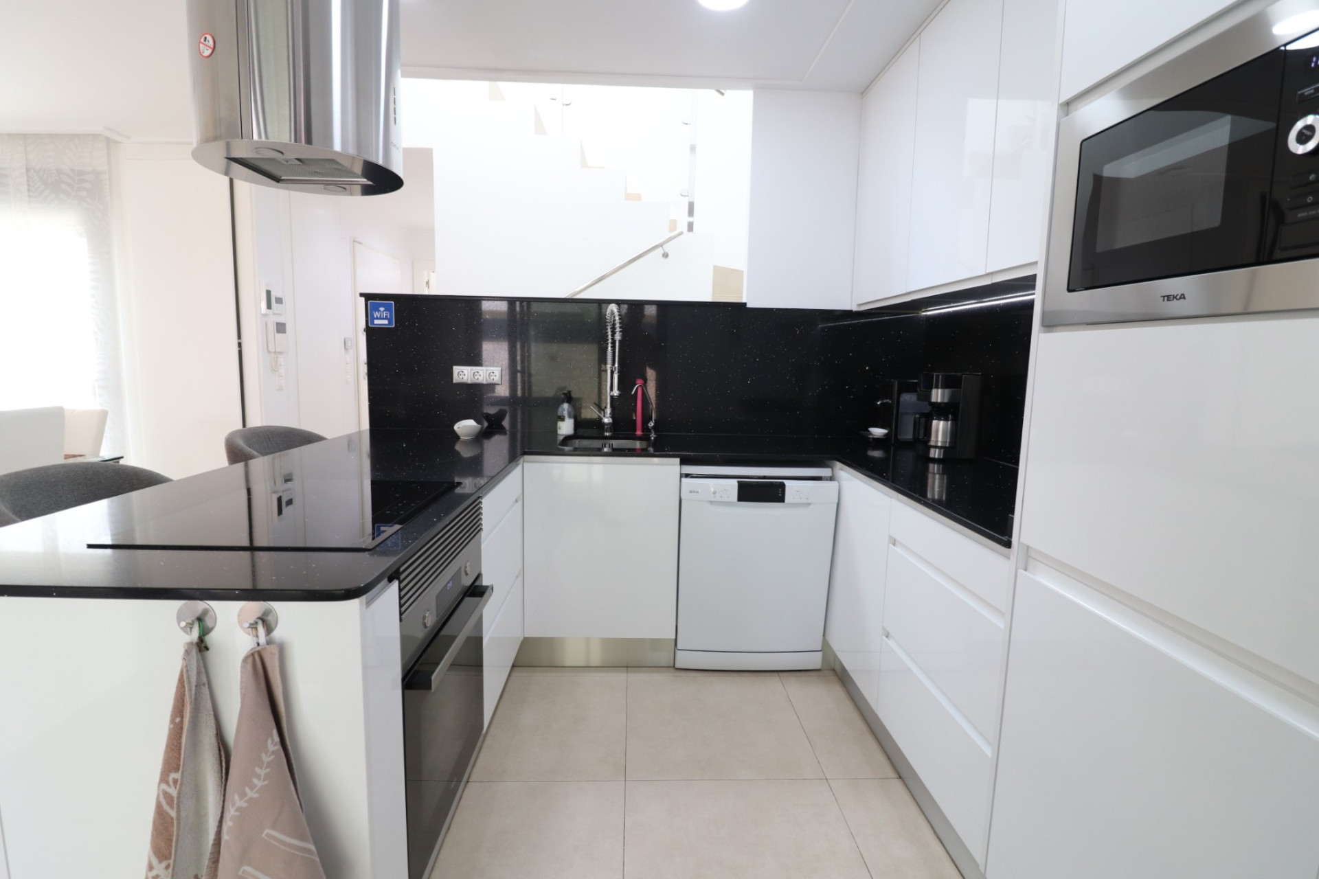 Resale - 4. Semi-detached villa - Benijófar - Costa Blanca South