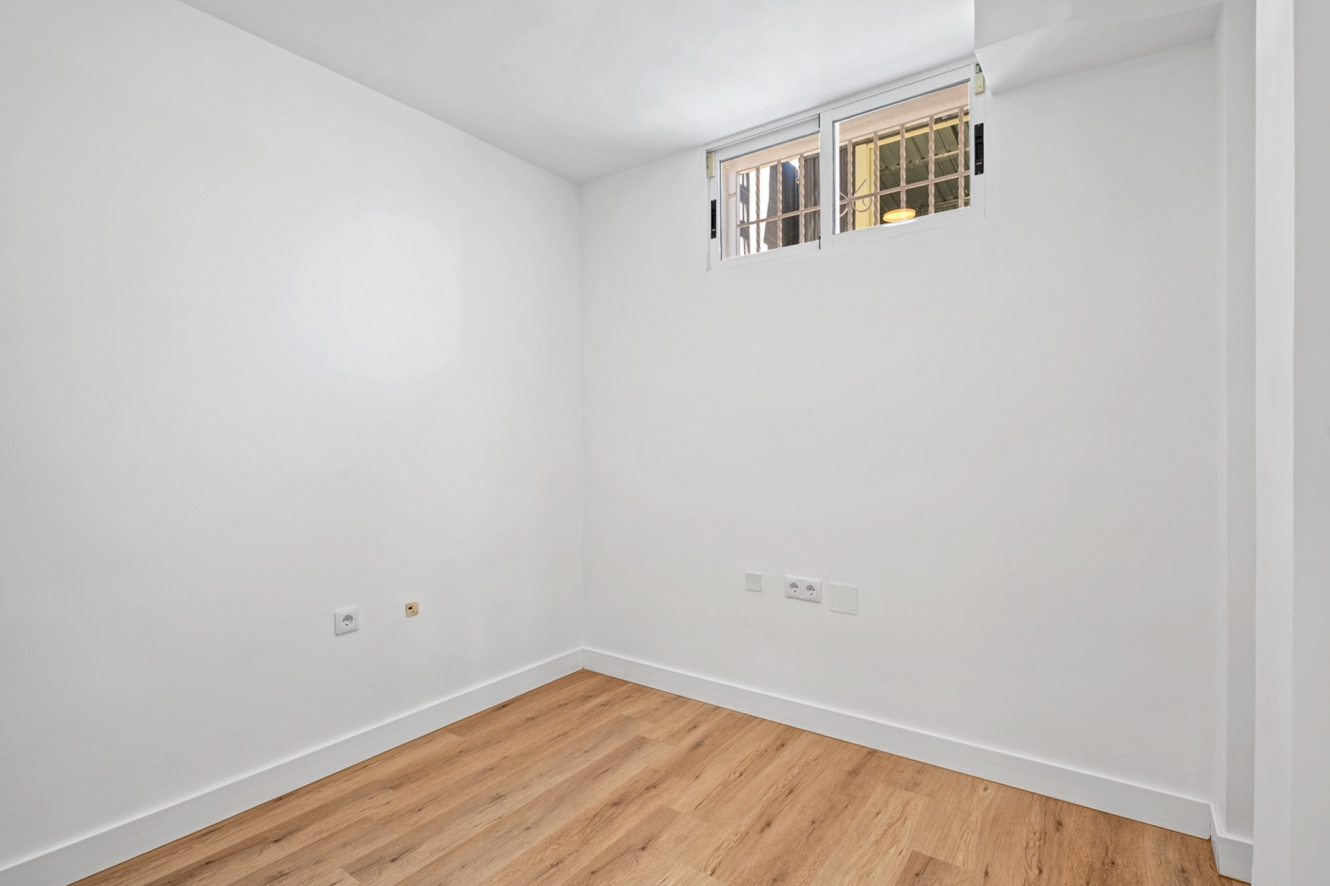 Resale - 4. Semi-detached villa - Benimar