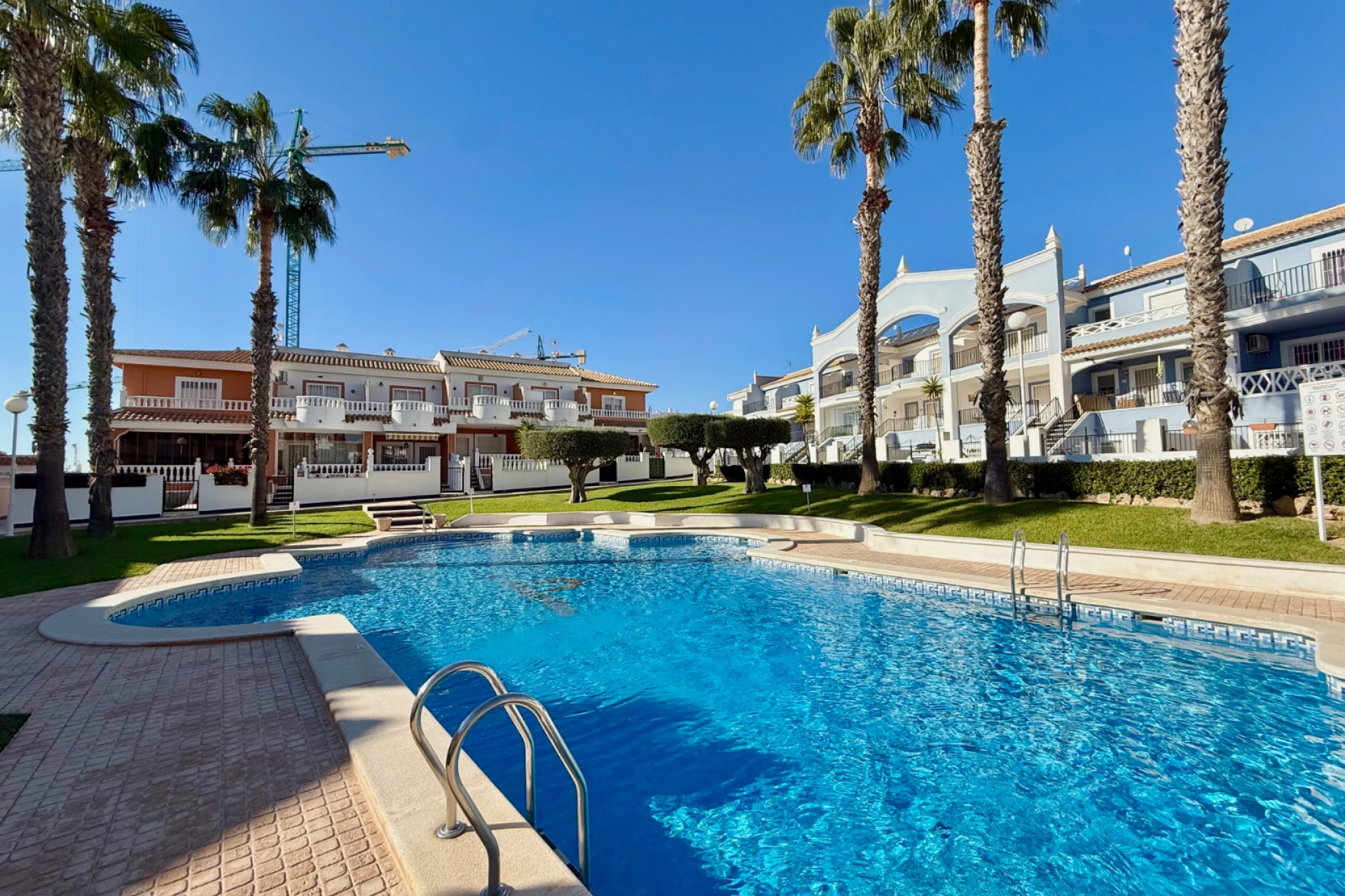 Resale - 4. Semi-detached villa - Ciudad Quesada - Costa Blanca South