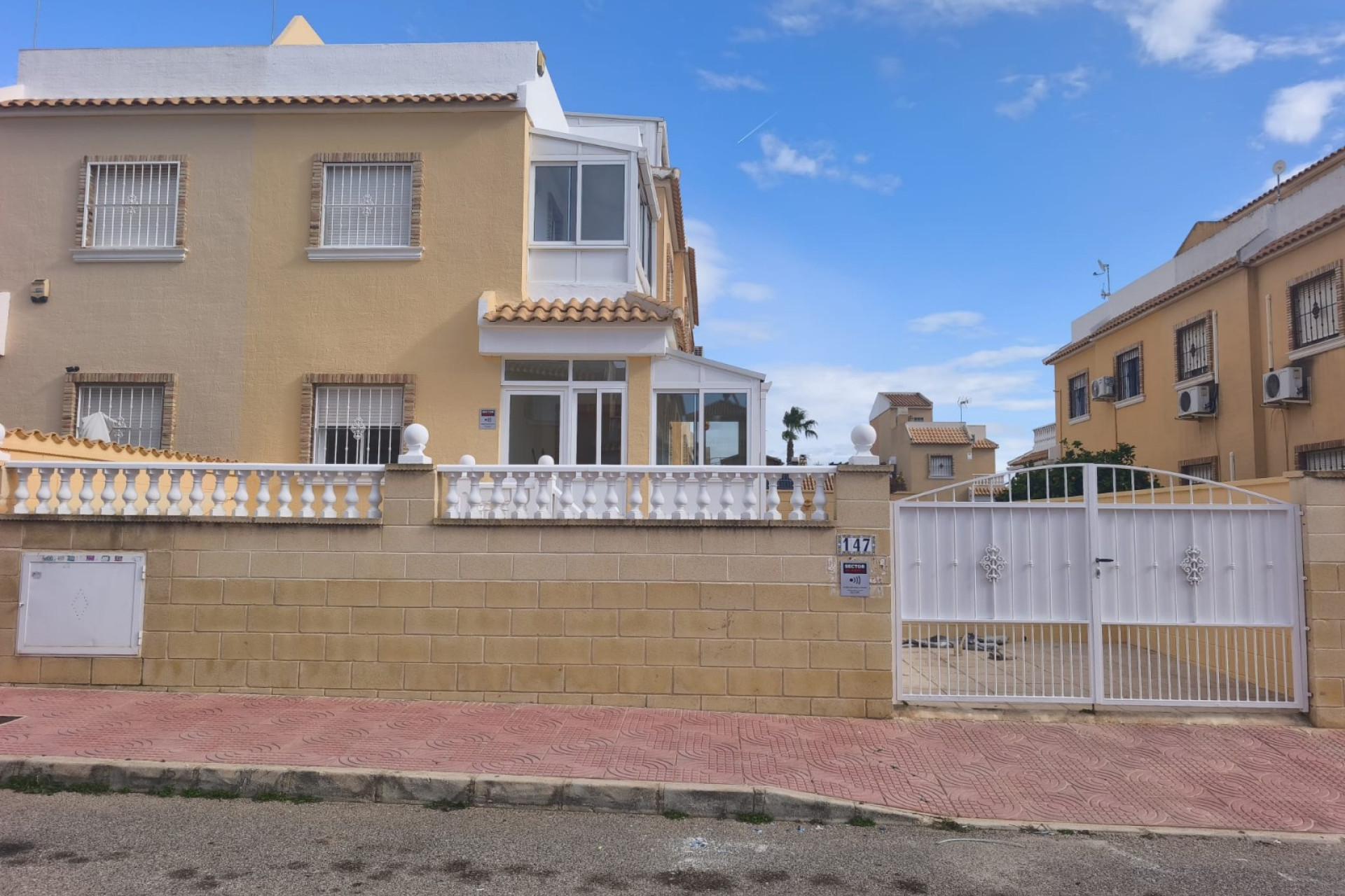 Resale - 4. Semi-detached villa - Ciudad Quesada - Costa Blanca South