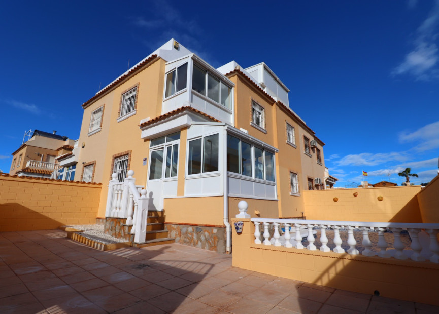 Resale - 4. Semi-detached villa - Ciudad Quesada - Costa Blanca South