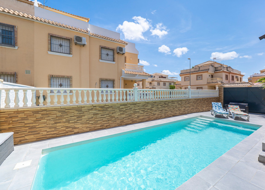Resale - 4. Semi-detached villa - Ciudad Quesada - Costa Blanca South