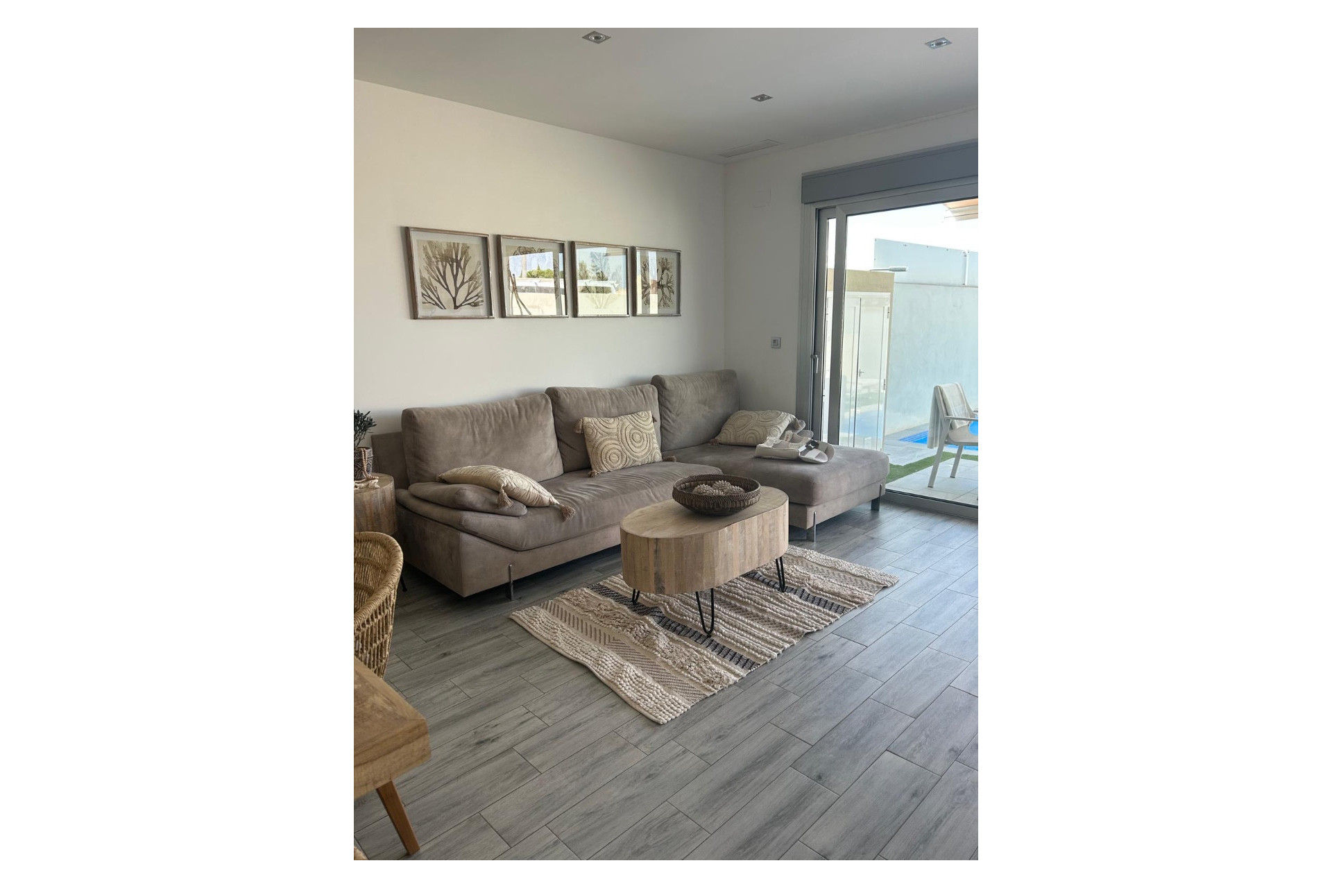 Resale - 4. Semi-detached villa - Daya Vieja - Costa Blanca South