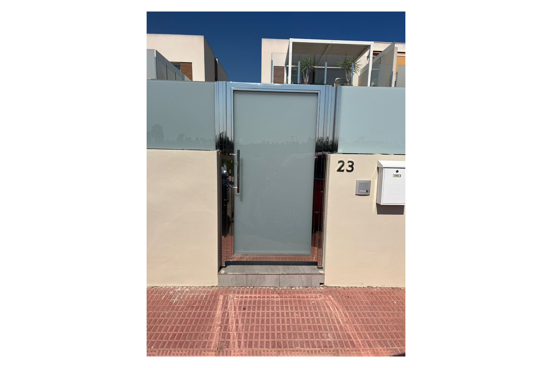 Resale - 4. Semi-detached villa - Daya Vieja - Costa Blanca South