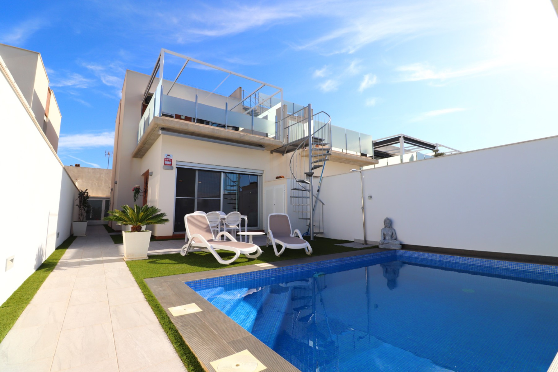 Resale - 4. Semi-detached villa - Daya Vieja - Costa Blanca South