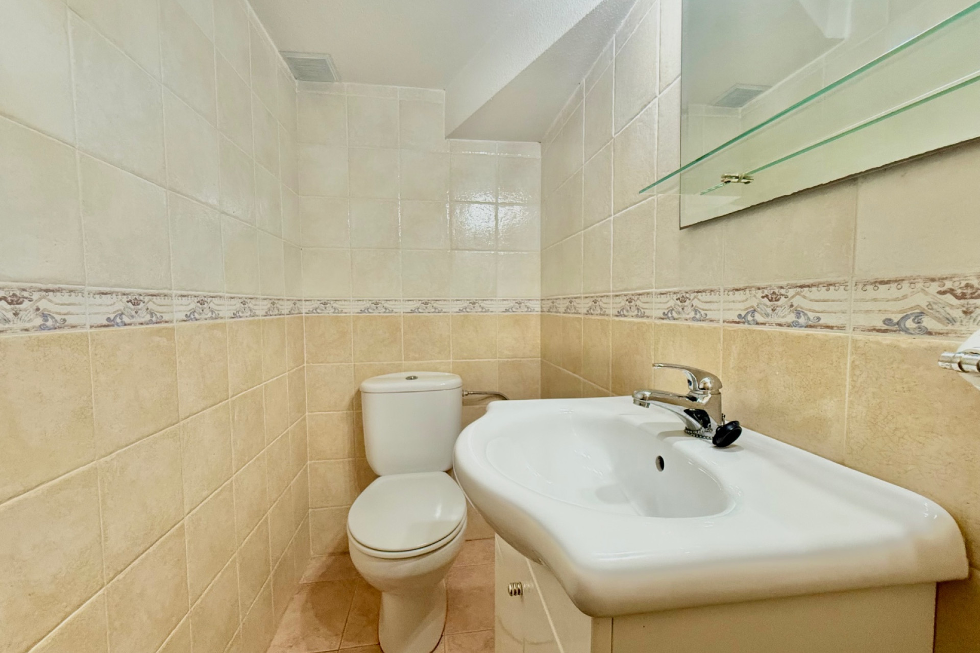 Resale - 4. Semi-detached villa - Guardamar del Segura - Costa Blanca South