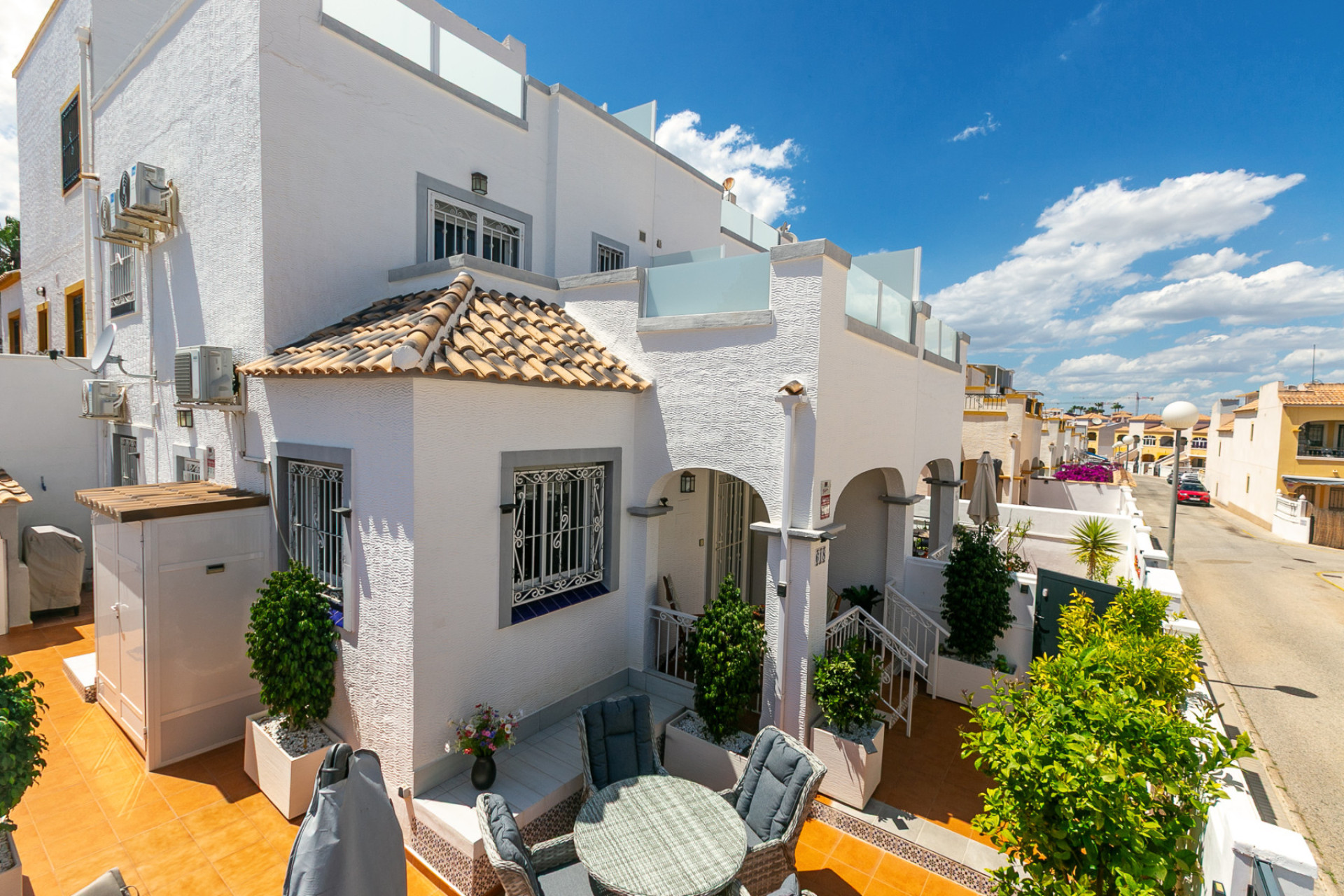 Resale - 4. Semi-detached villa - Los Altos - Costa Blanca South