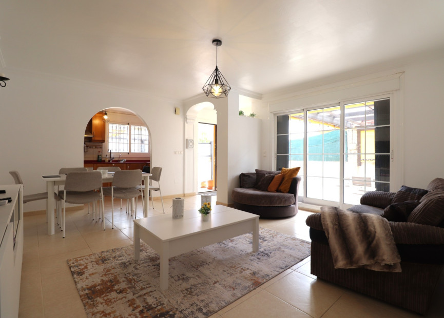 Resale - 4. Semi-detached villa - Los Montesinos - Costa Blanca South