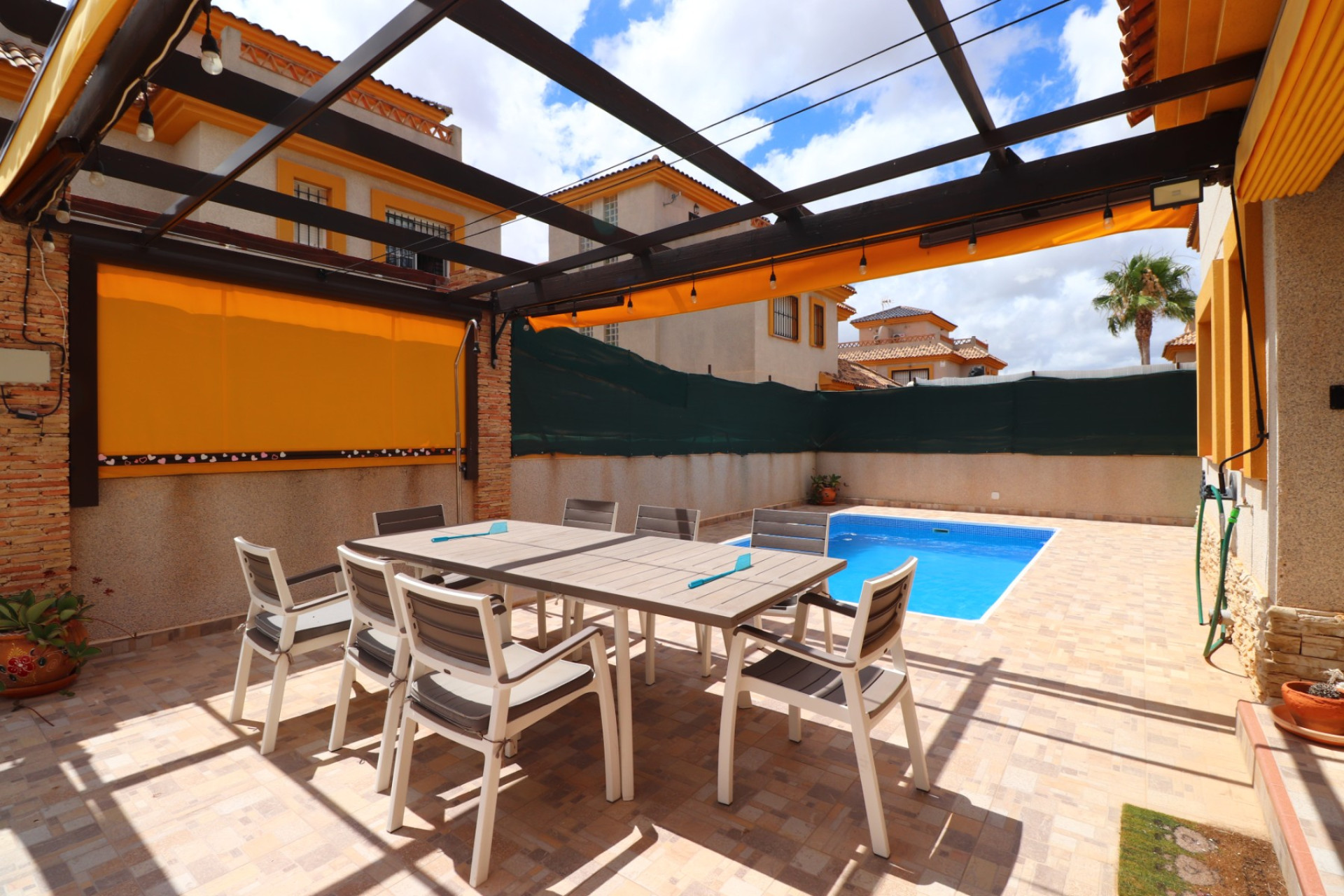 Resale - 4. Semi-detached villa - Los Montesinos - Costa Blanca South