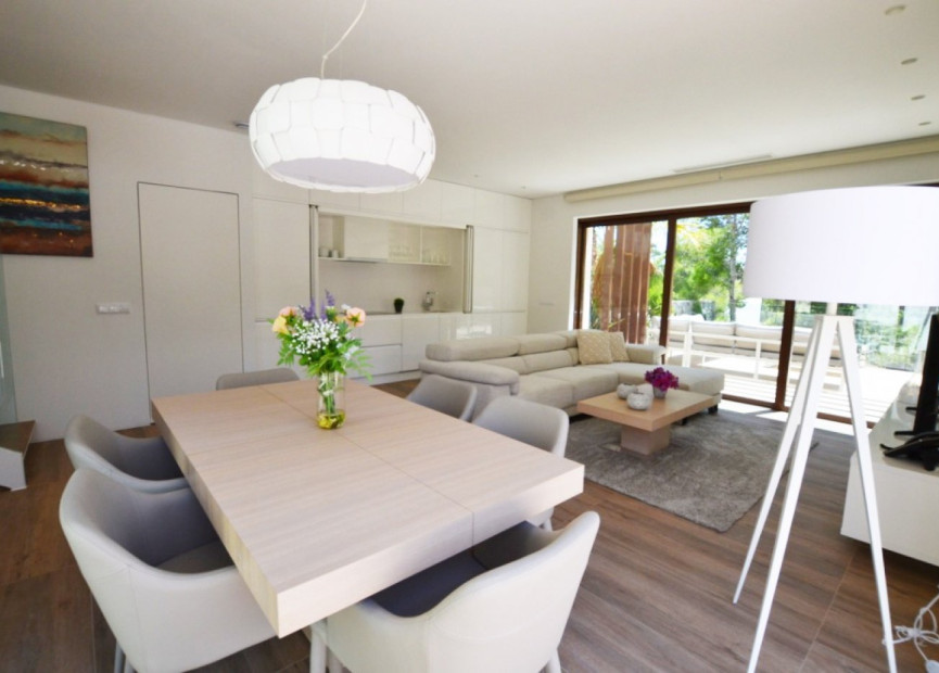 Resale - 4. Semi-detached villa - Orihuela Costa - Costa Blanca South