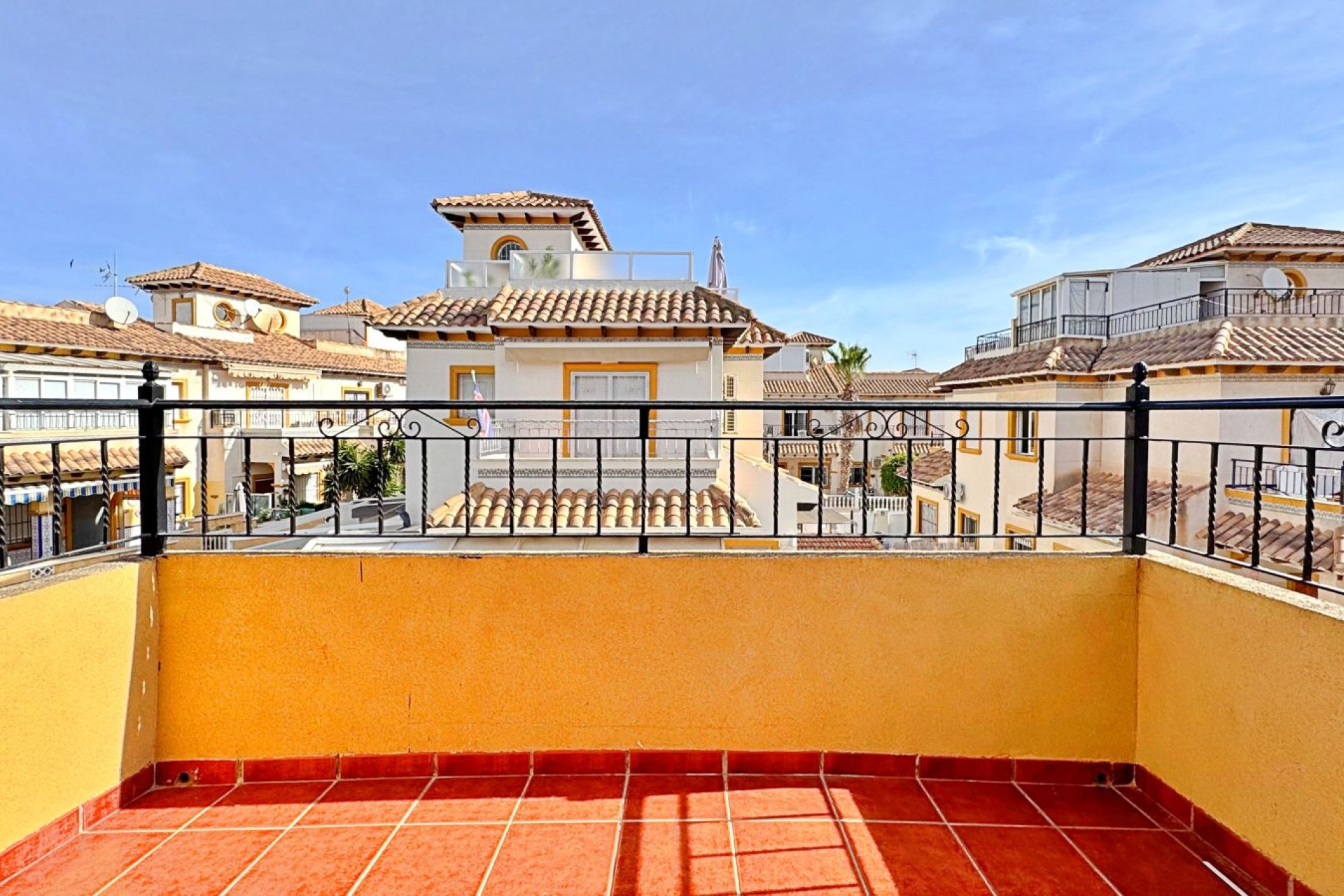 Resale - 4. Semi-detached villa - Orihuela Costa - Costa Blanca South