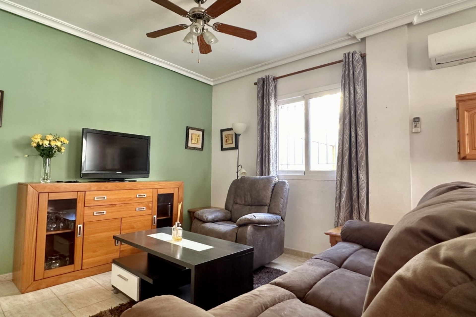 Resale - 4. Semi-detached villa - Orihuela Costa - Costa Blanca South