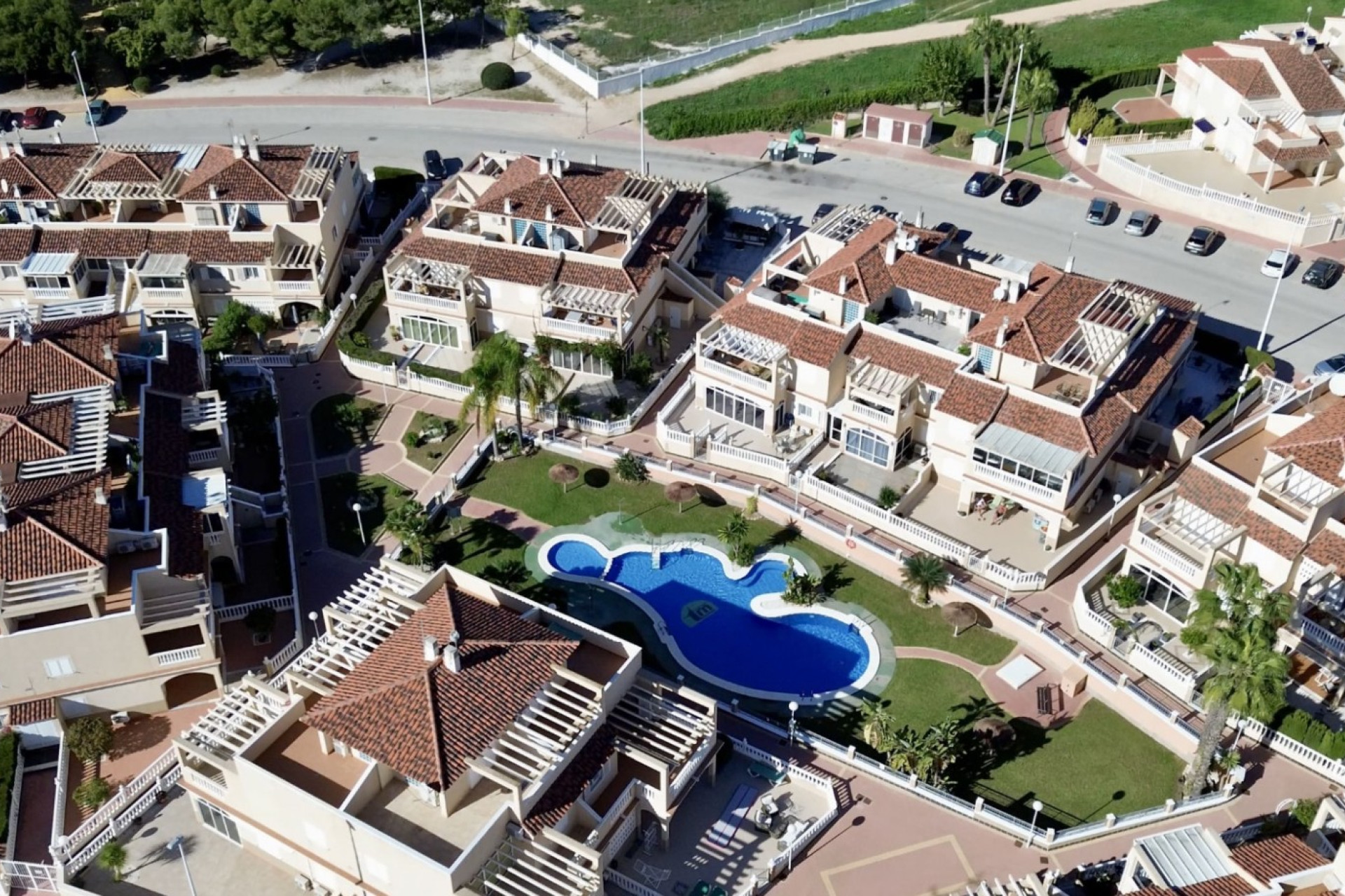 Resale - 4. Semi-detached villa - Orihuela Costa - Costa Blanca South