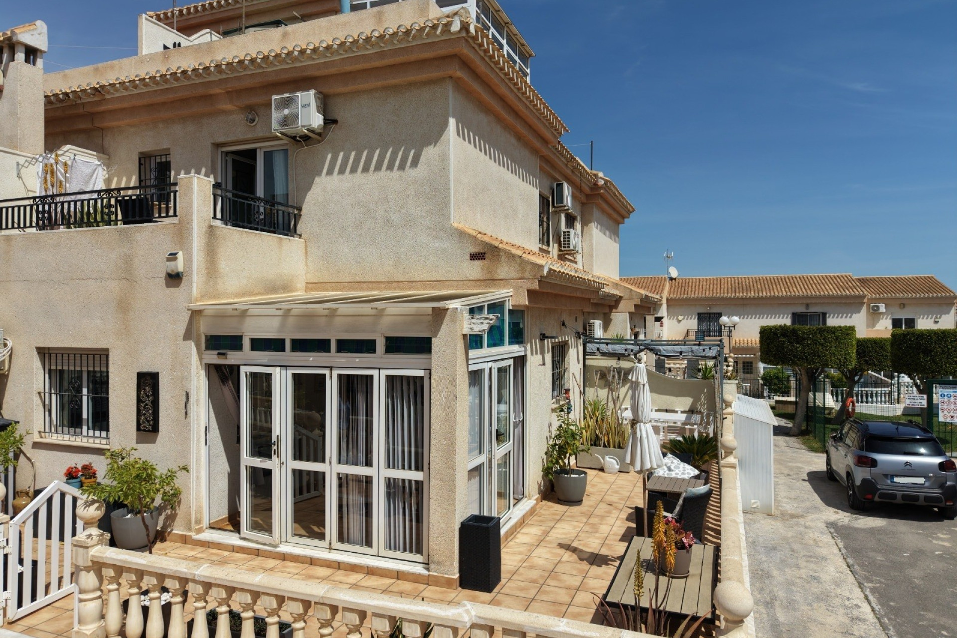 Resale - 4. Semi-detached villa - Orihuela Costa - Costa Blanca South
