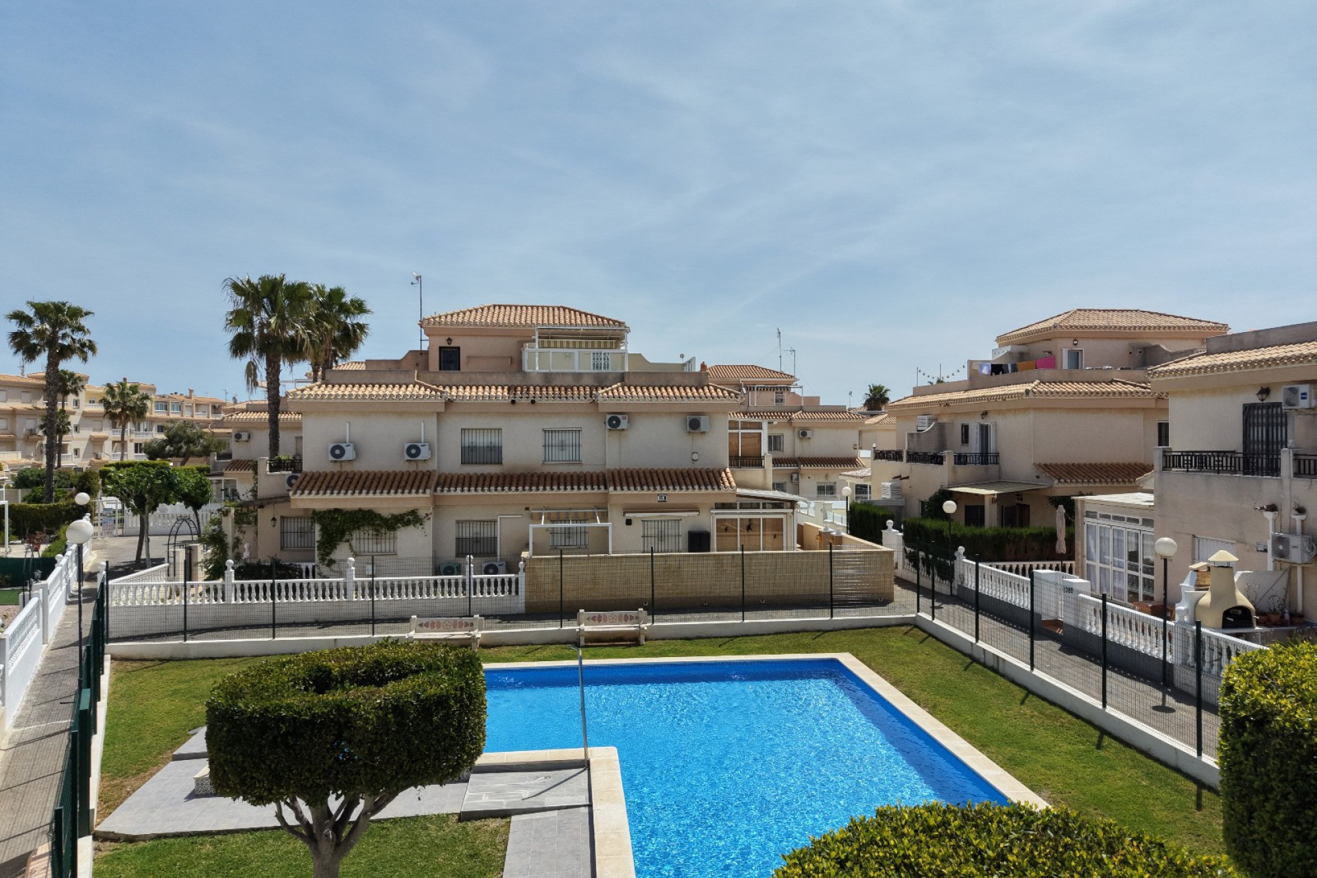 Resale - 4. Semi-detached villa - Orihuela Costa - Costa Blanca South
