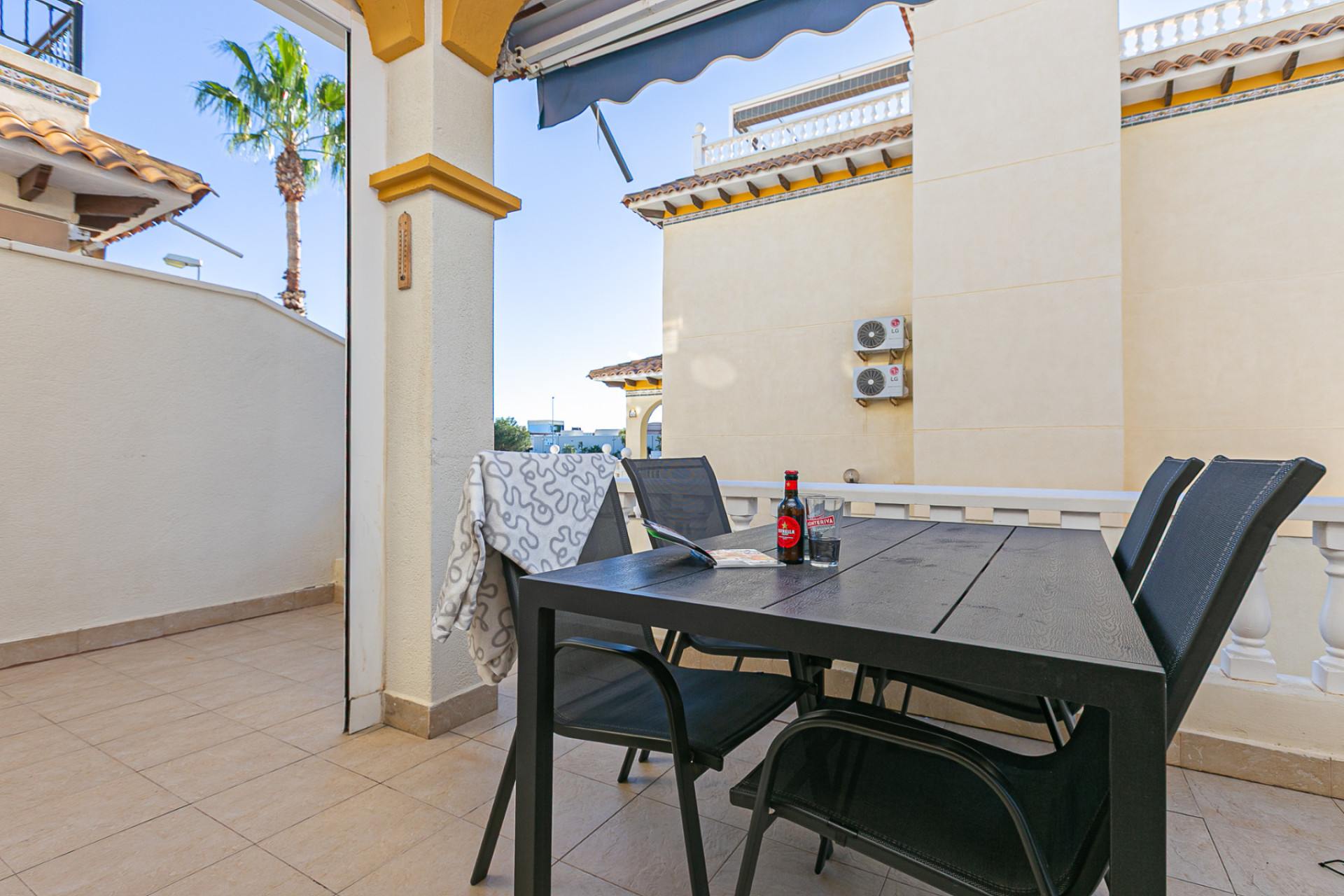Resale - 4. Semi-detached villa - Playa Flamenca - Costa Blanca South
