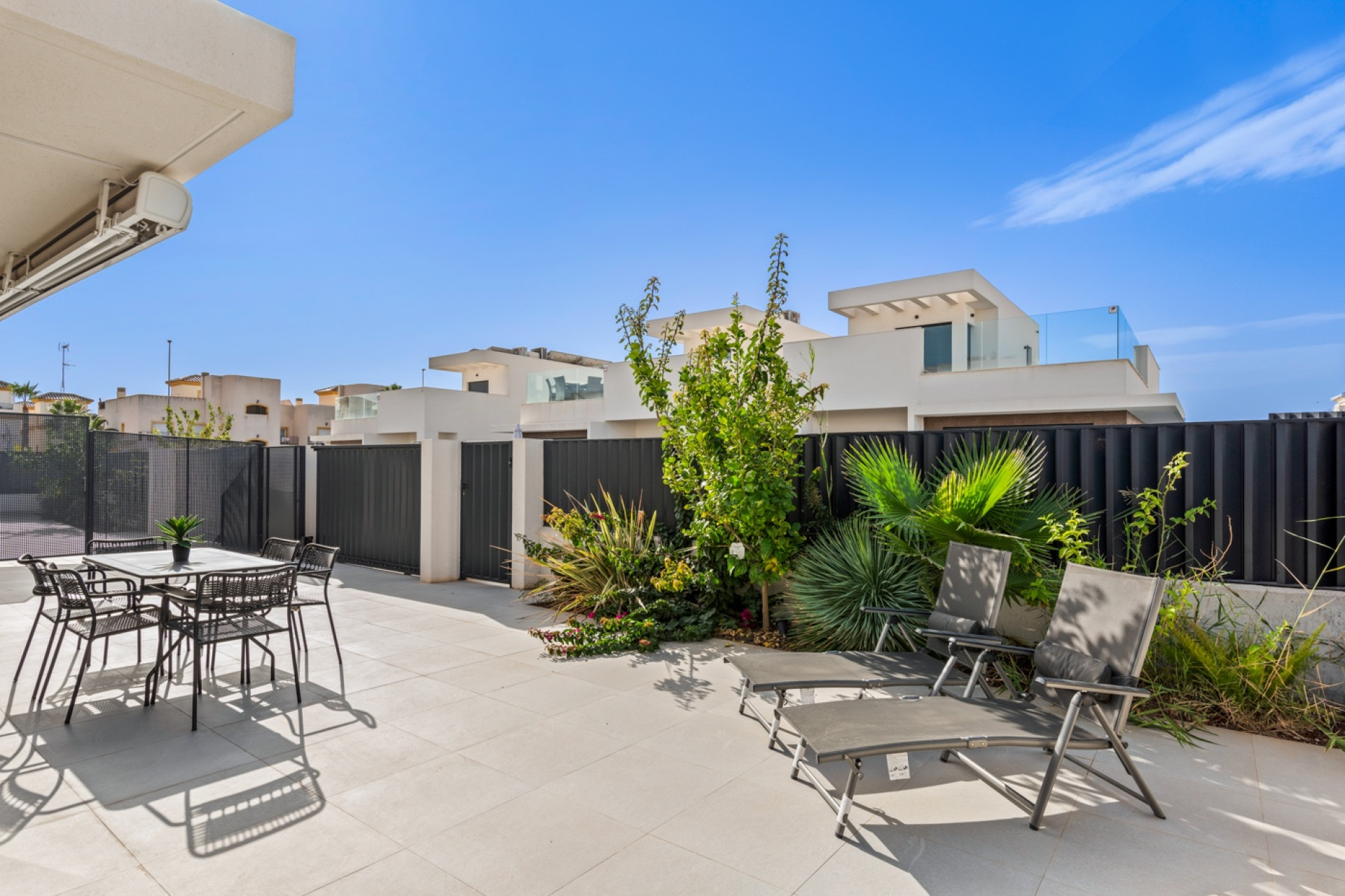 Resale - 4. Semi-detached villa - San Fulgencio - Costa Blanca South