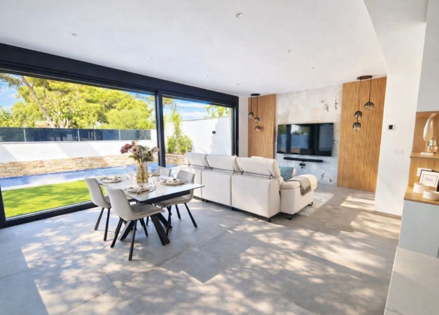 Resale - 4. Semi-detached villa - Santiago de Ribera - Costa Calida