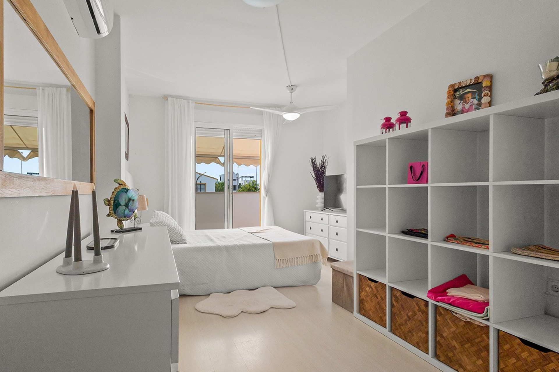 Resale - 4. Semi-detached villa - Torre de la Horadada - Costa Blanca South